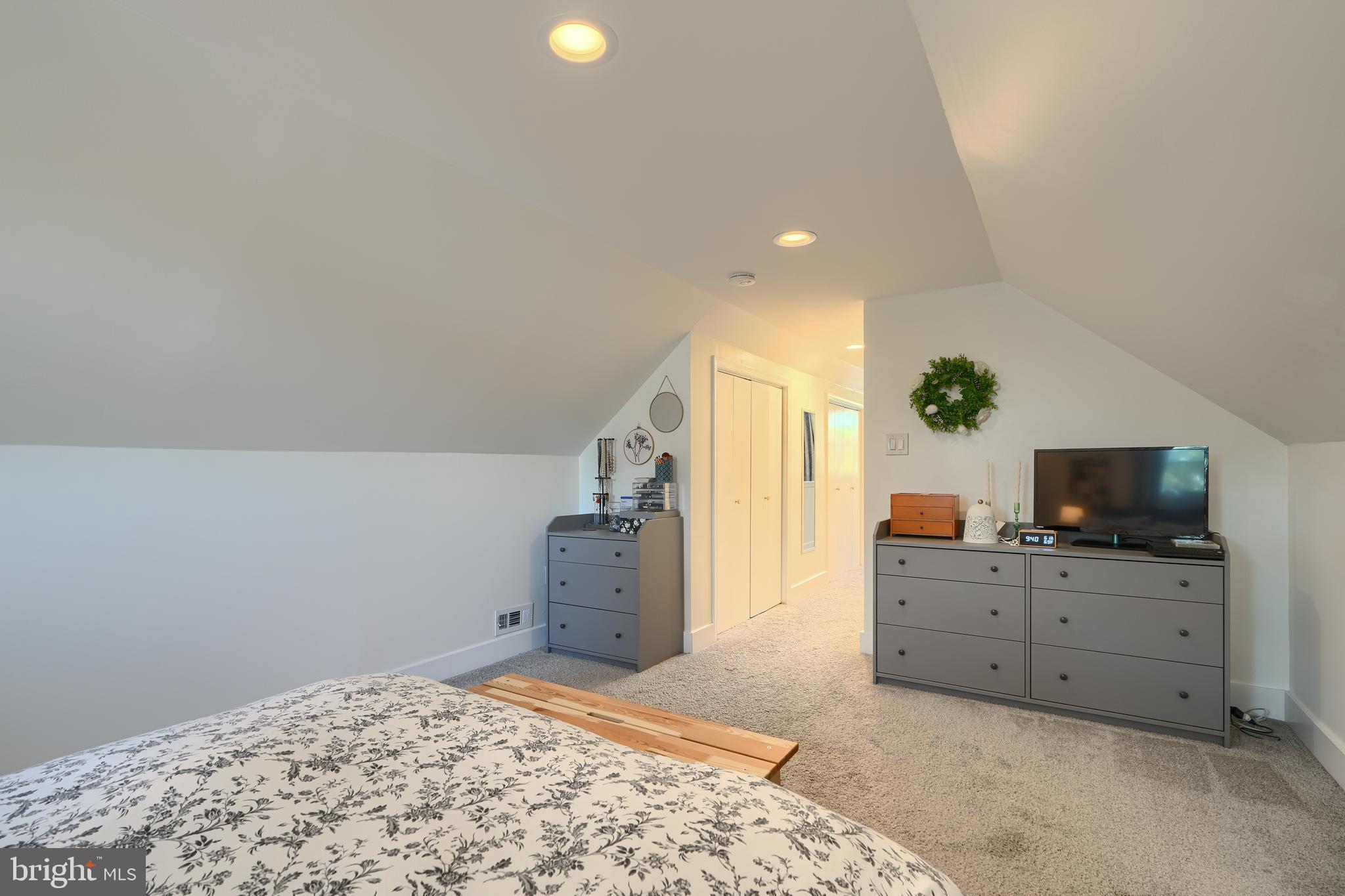 PARKVILLE - Residential