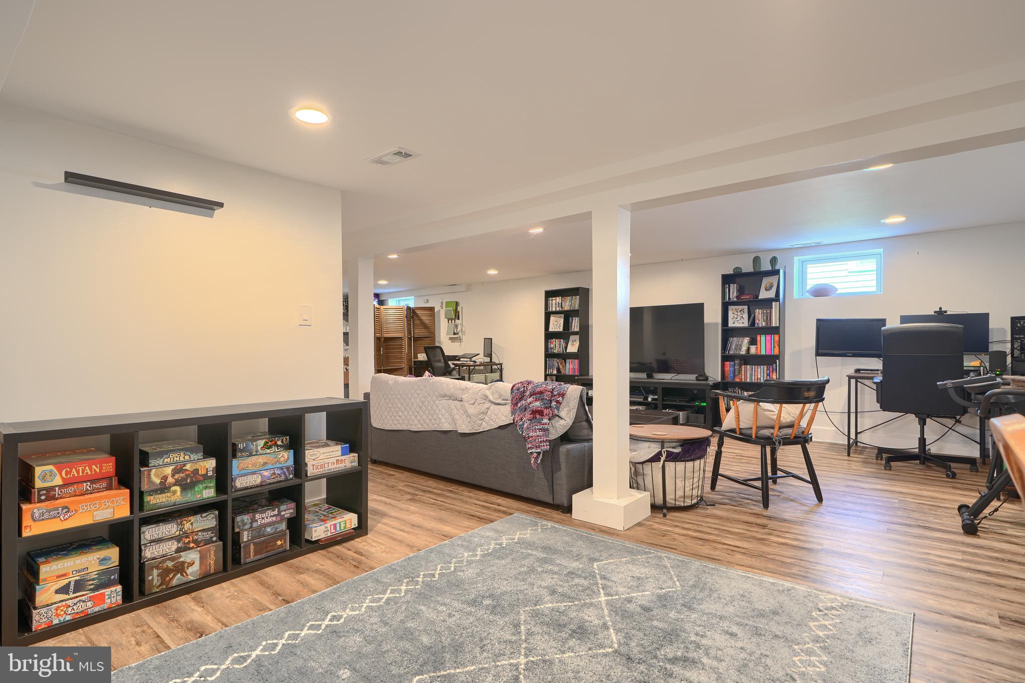 PARKVILLE - Residential