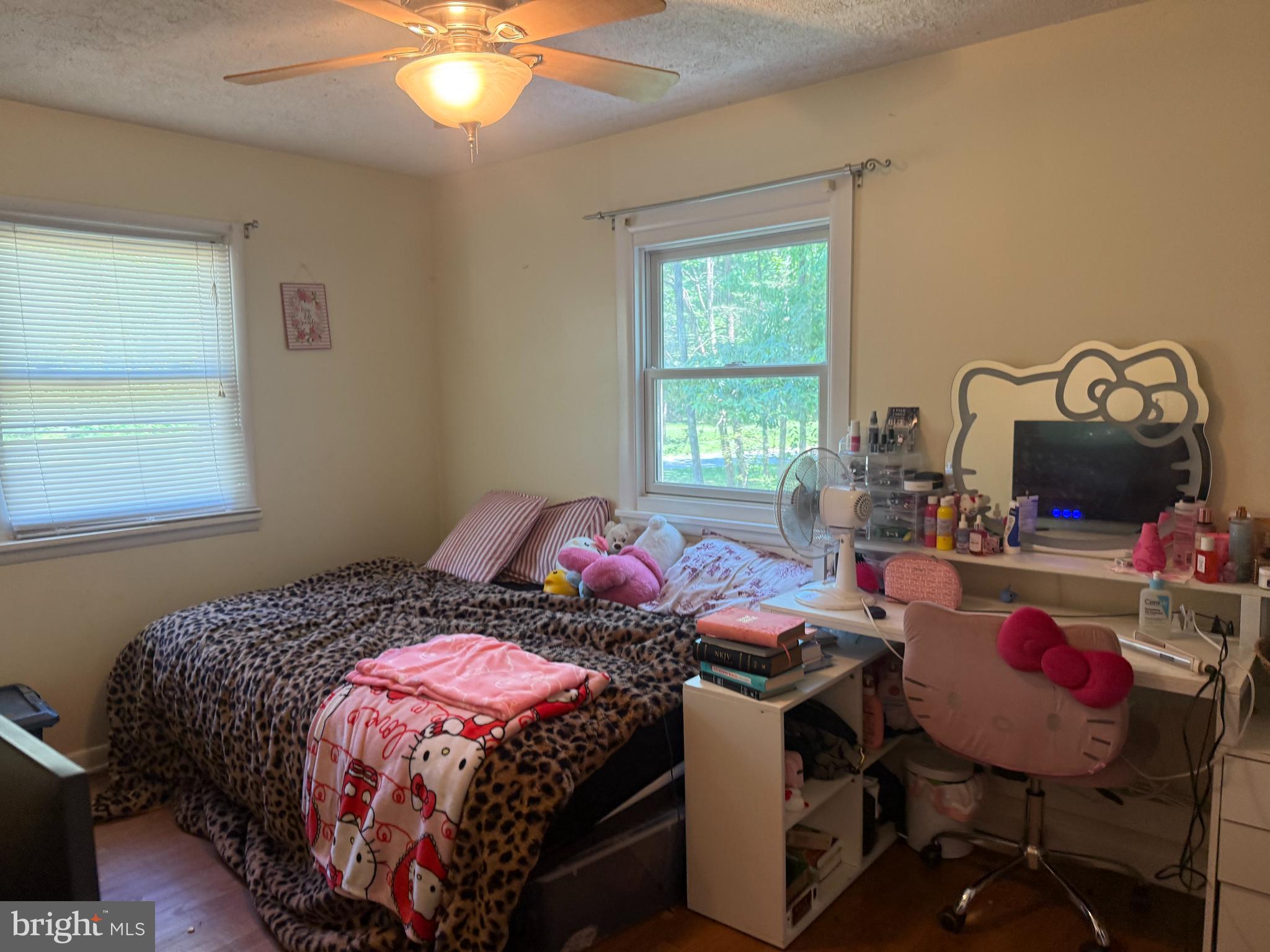 MARSHALL HALL - Residential