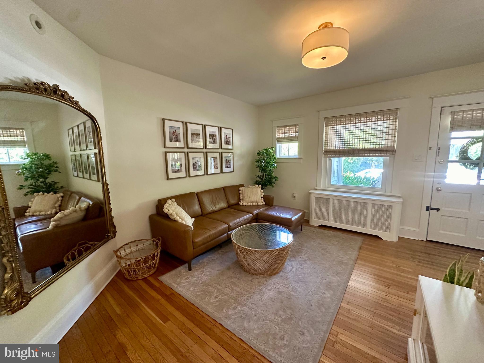 CHESTNUT HILL - Residential Lease