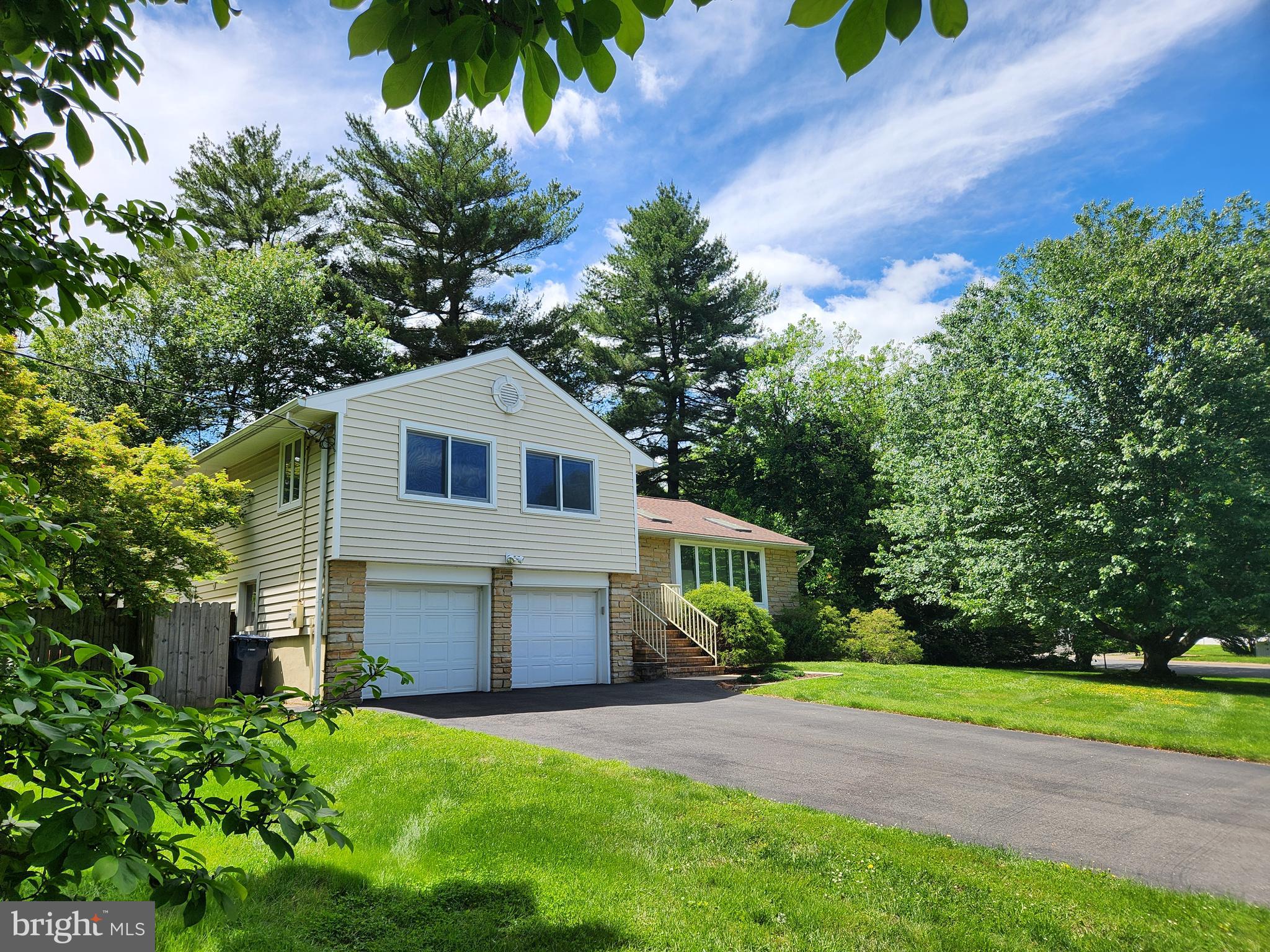 3 VANDERVEER DRIVE