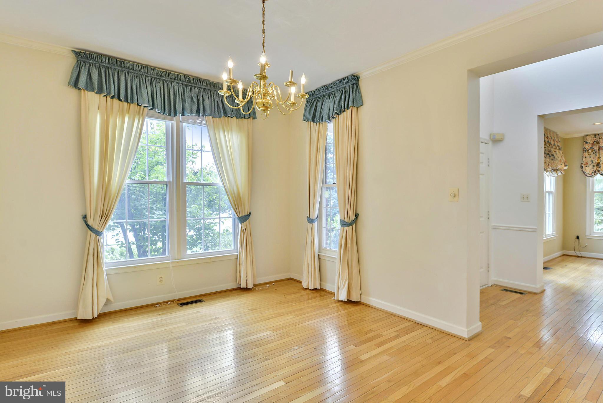 SYCAMORE RIDGE - Residential Lease