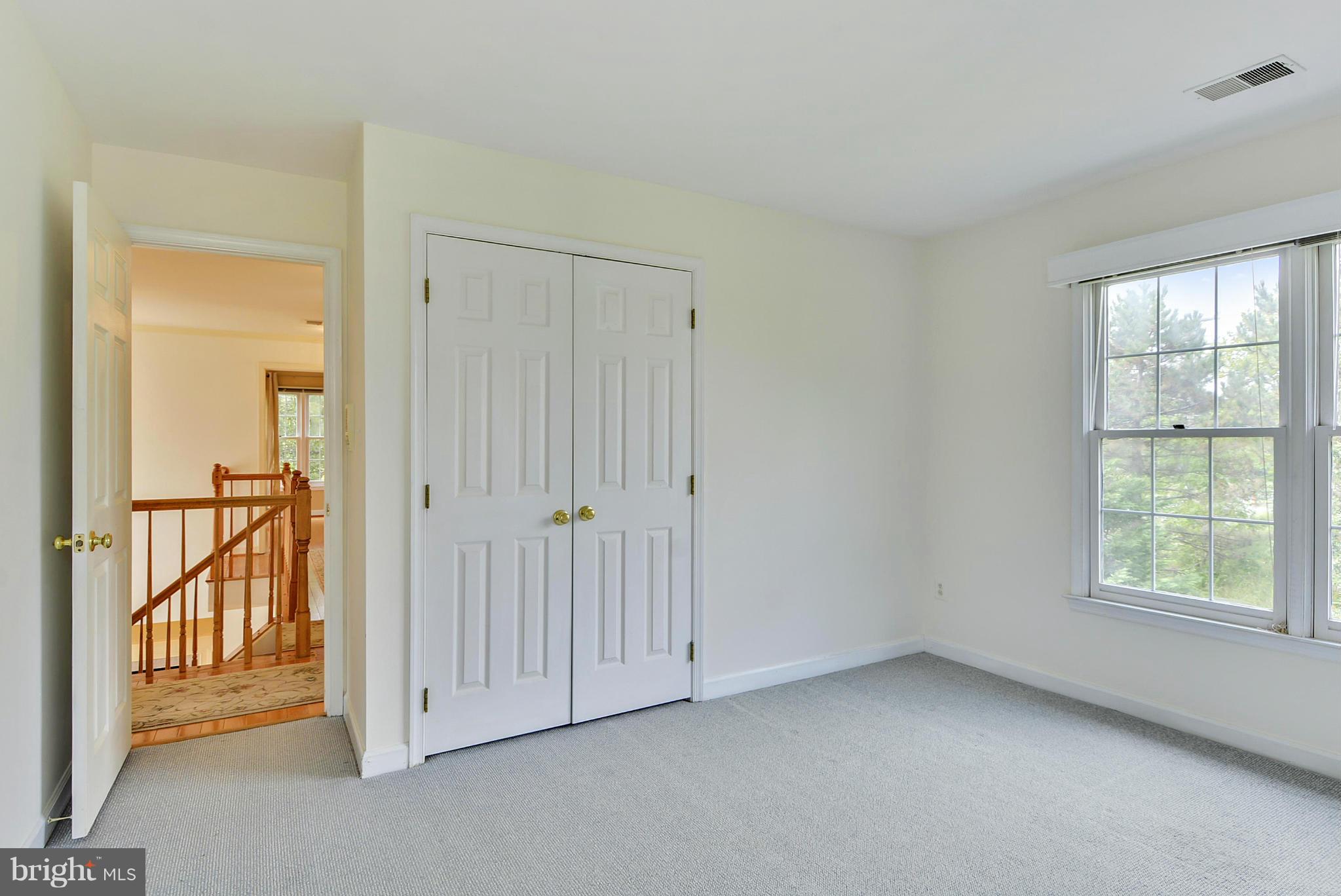 SYCAMORE RIDGE - Residential Lease