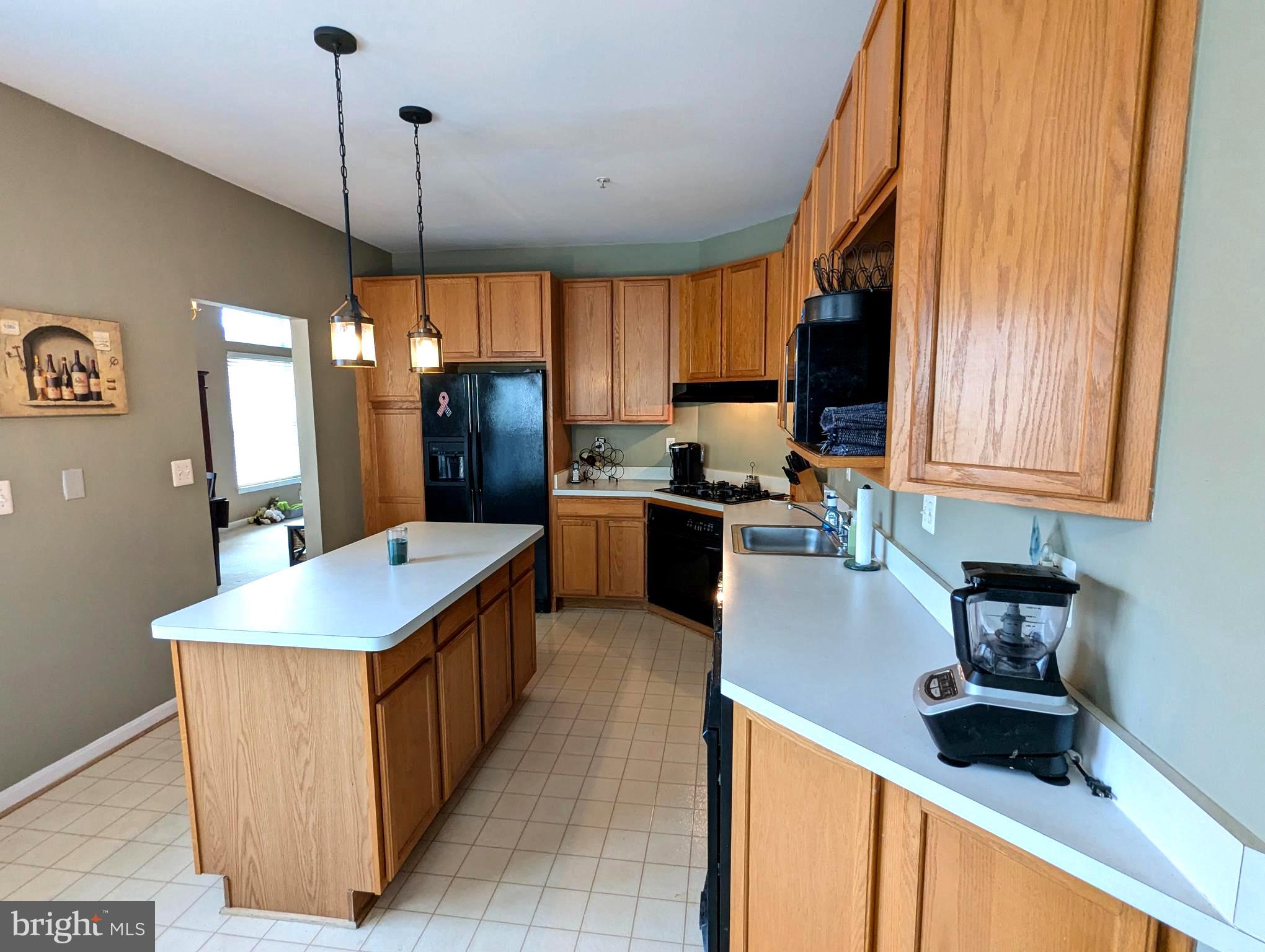 SOLOMONS LANDING - Residential