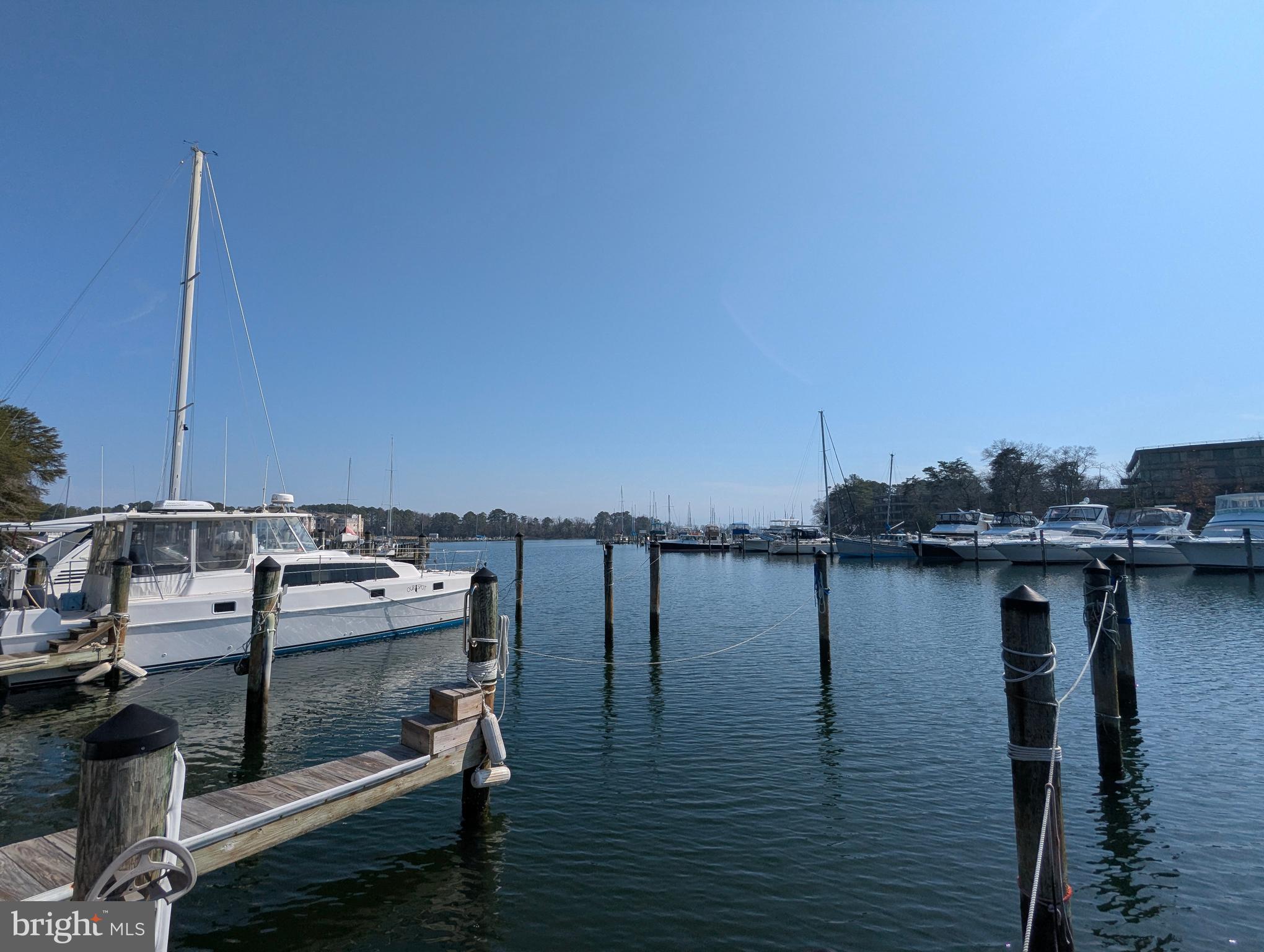 SOLOMONS LANDING - Residential