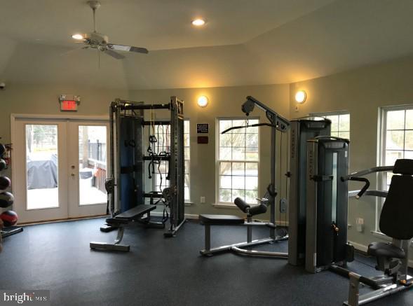 SOLOMONS LANDING - Residential