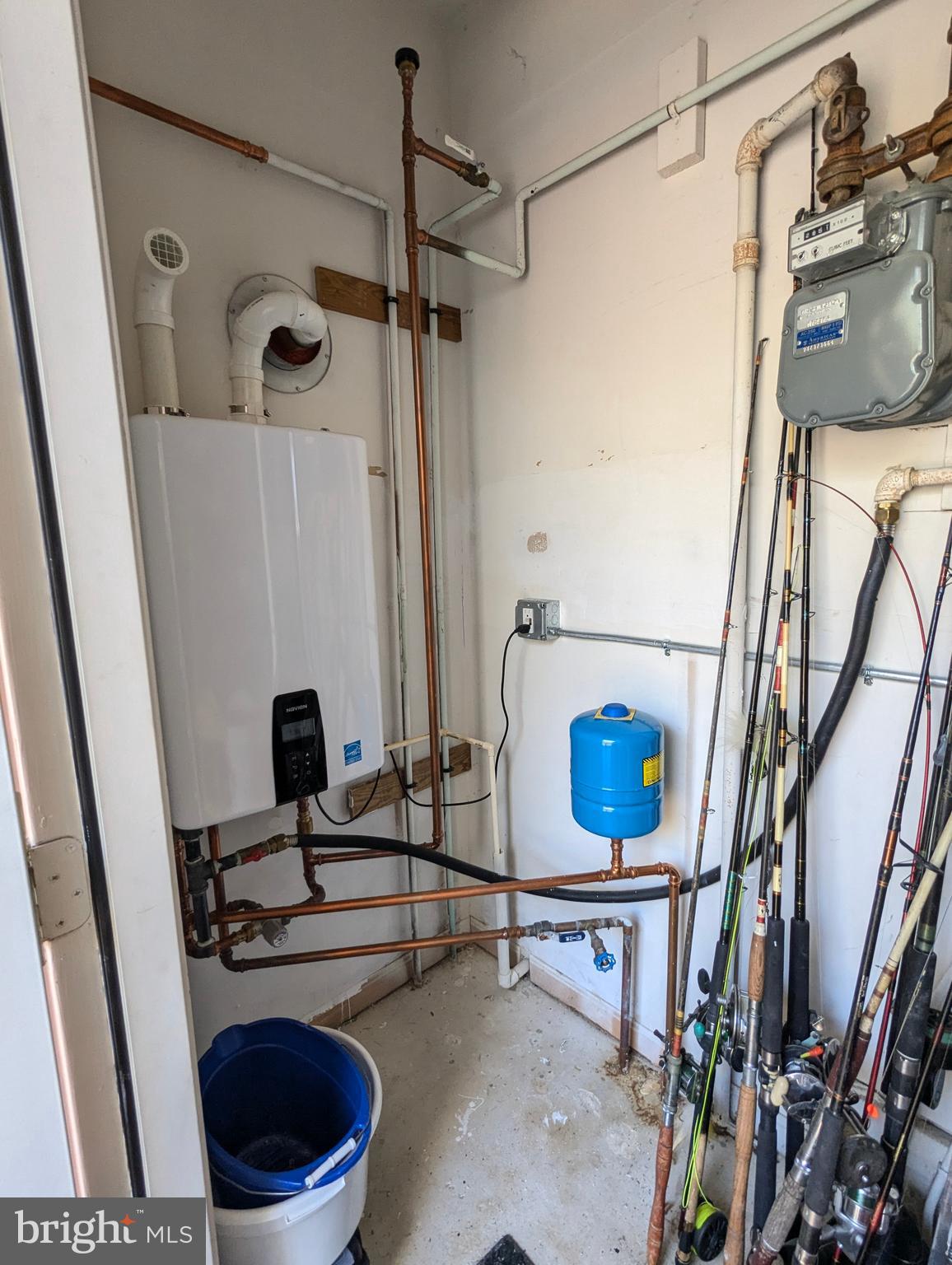 SOLOMONS LANDING - Residential