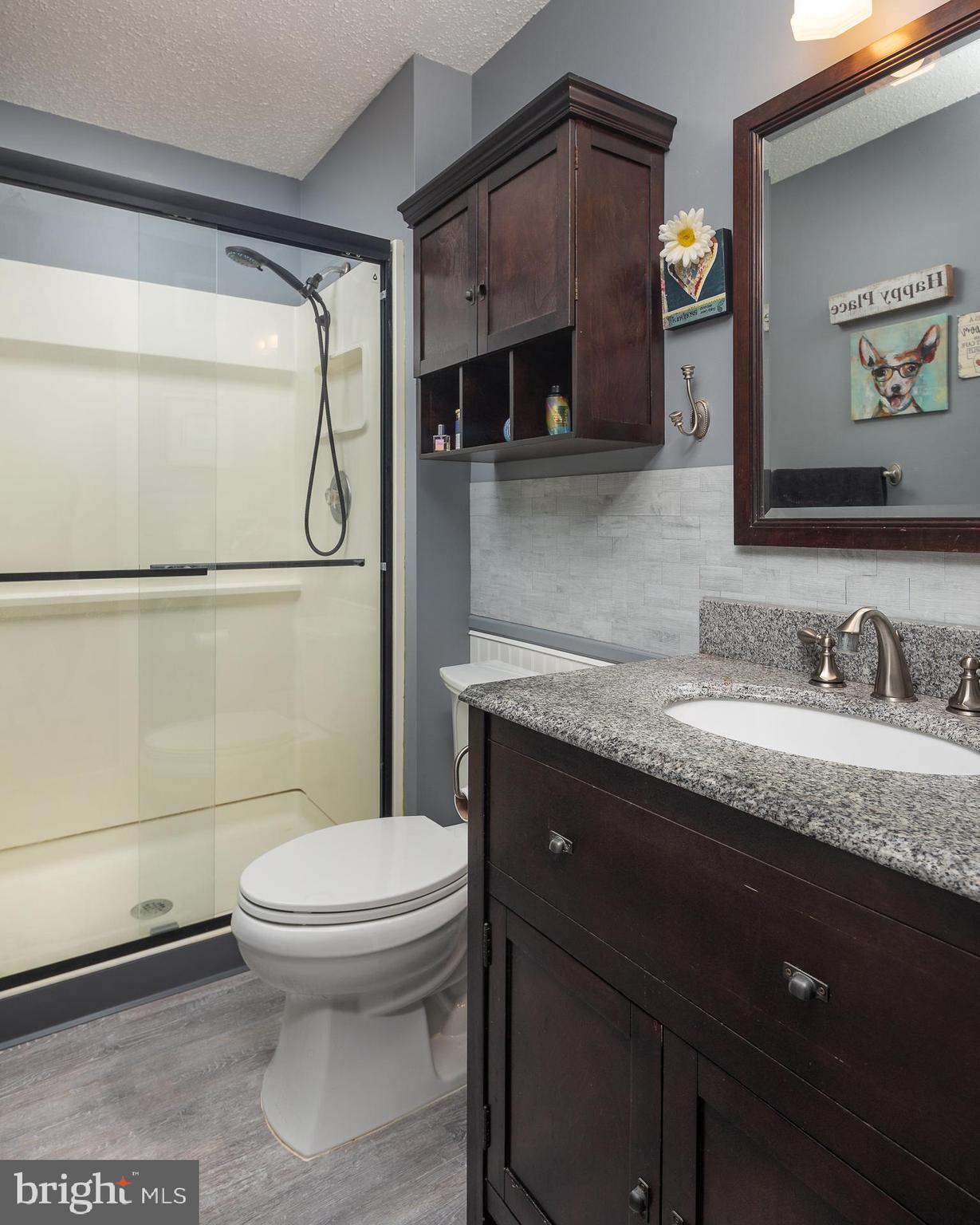 HUNTER'S SQUARE - Residential