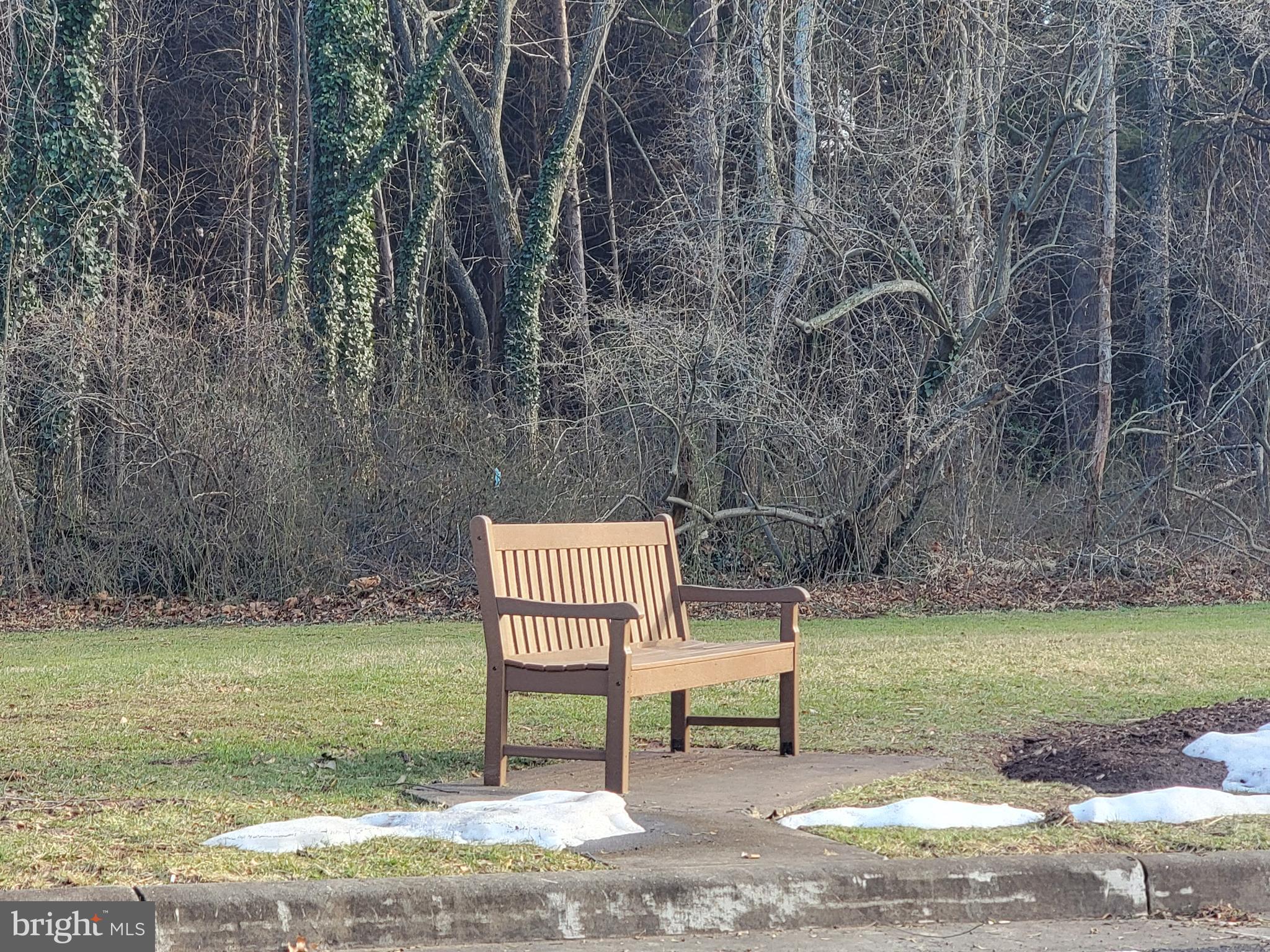 HUNTER'S SQUARE - Residential