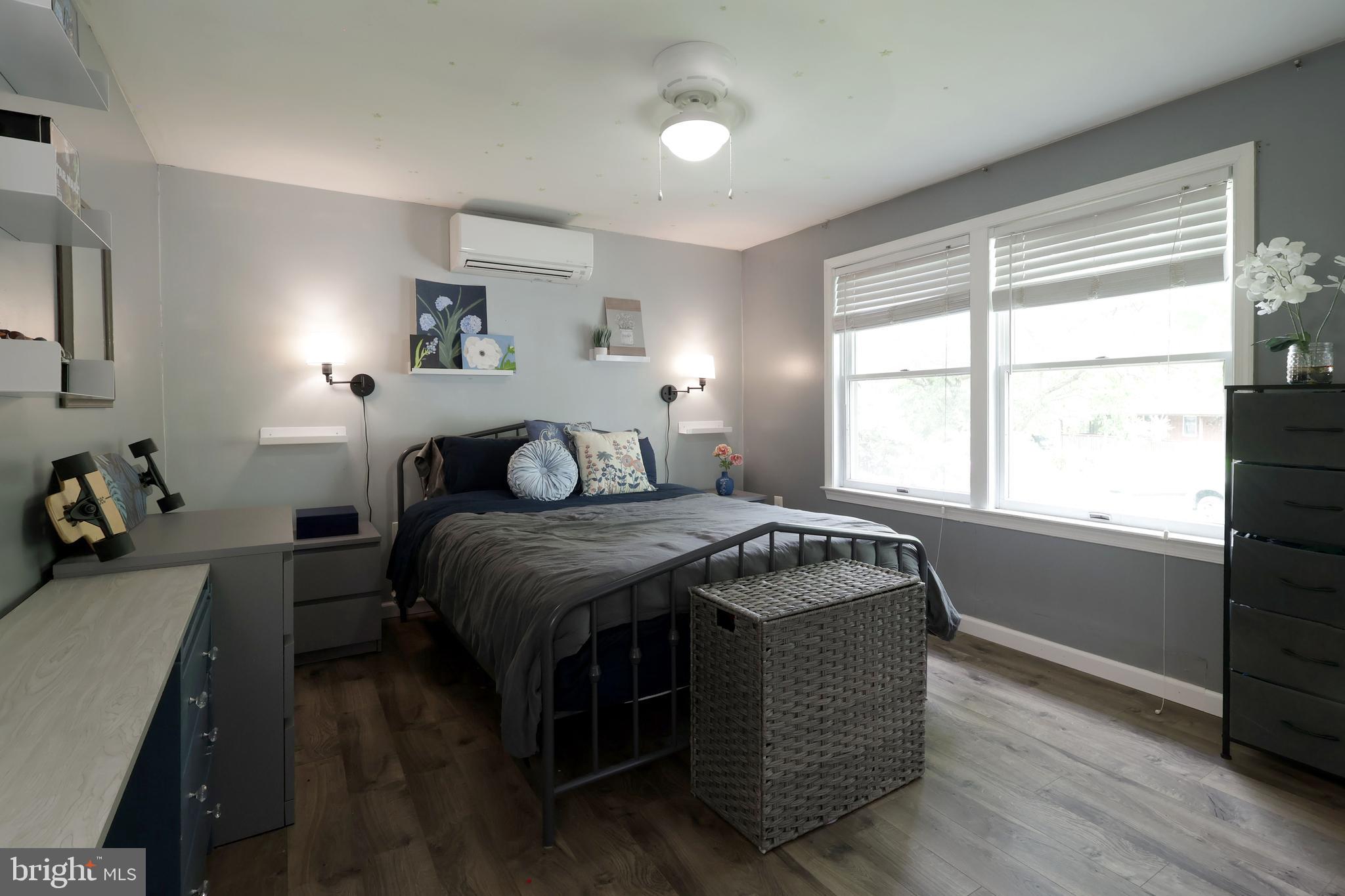 VALLEY VISTA - Residential