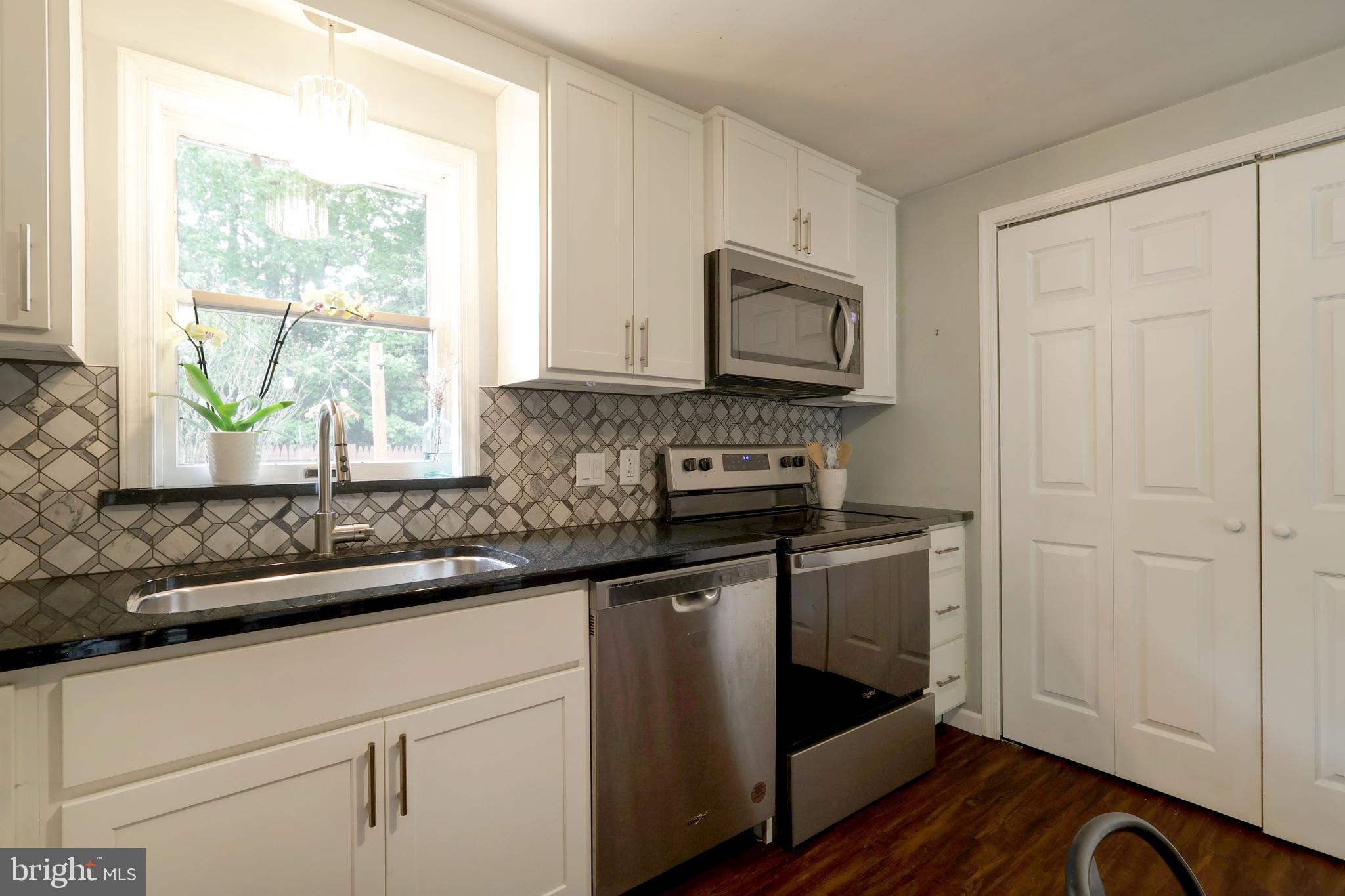 VALLEY VISTA - Residential