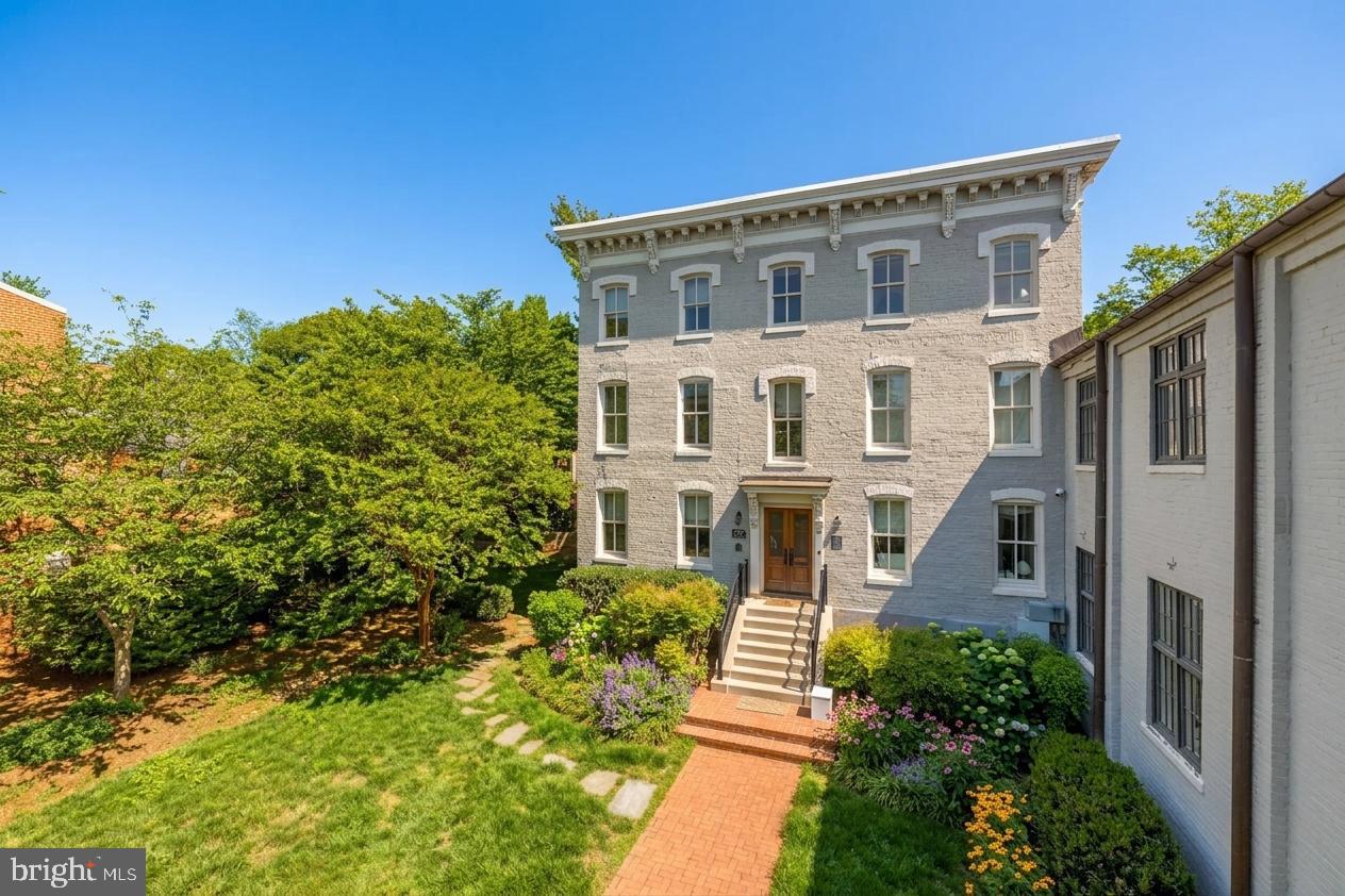 GEORGETOWN - Residential