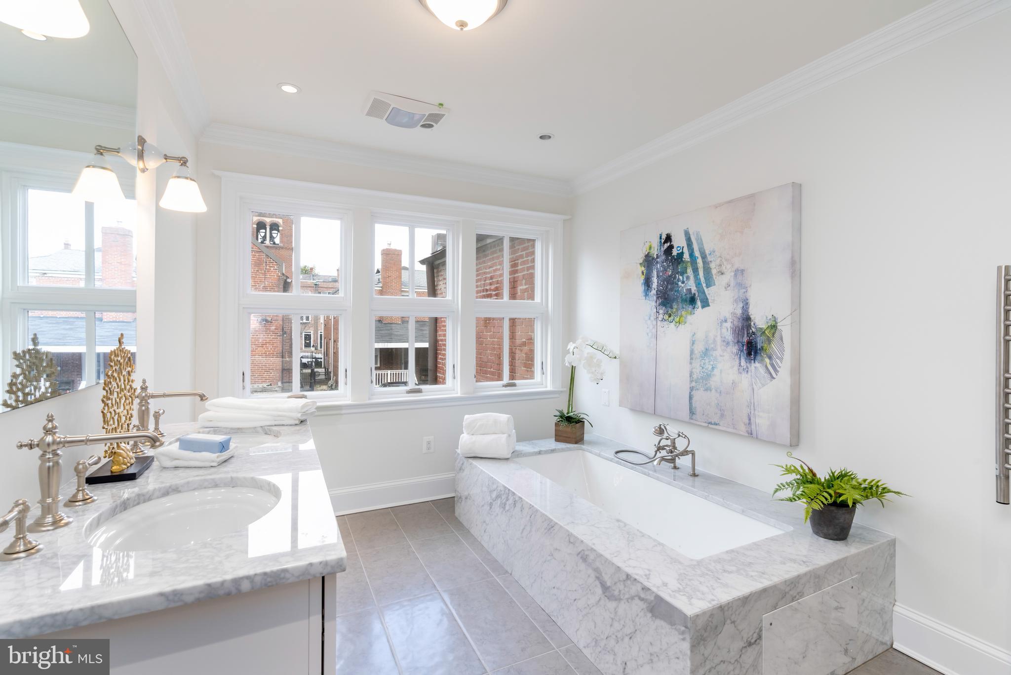 GEORGETOWN - Residential