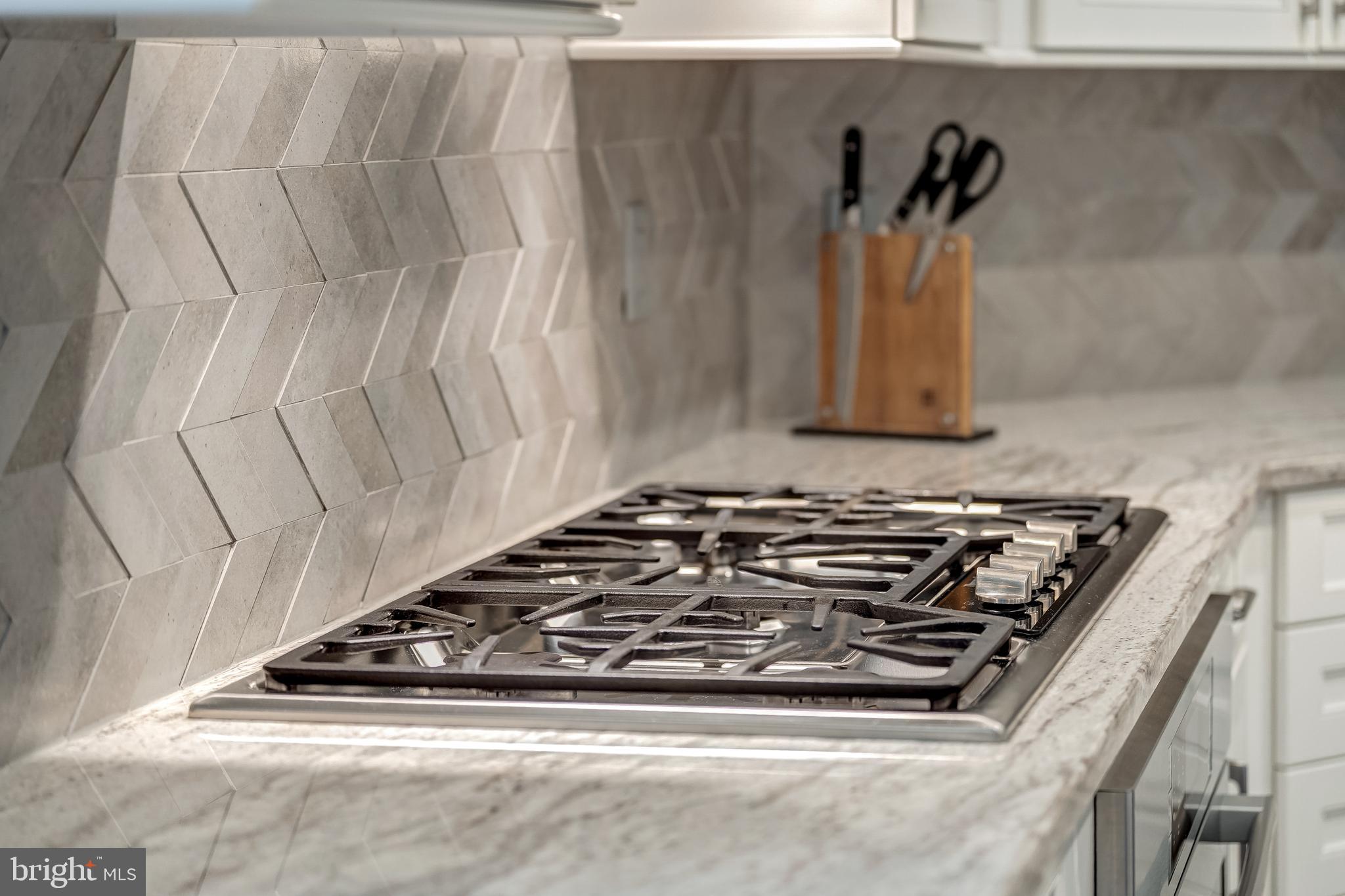 HIGHGATE - Residential