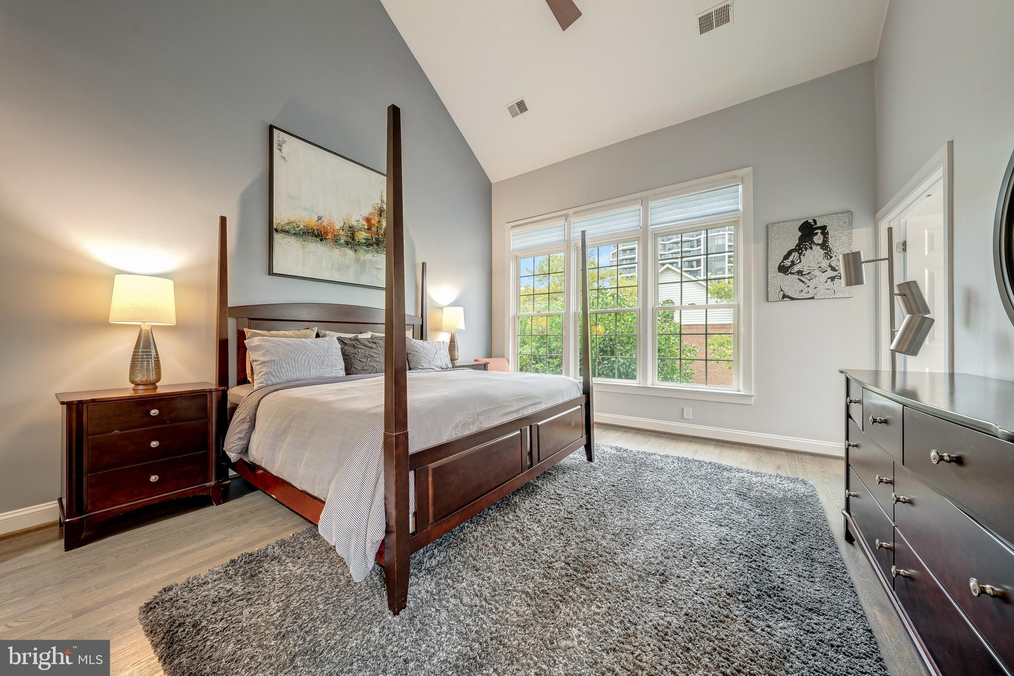 HIGHGATE - Residential