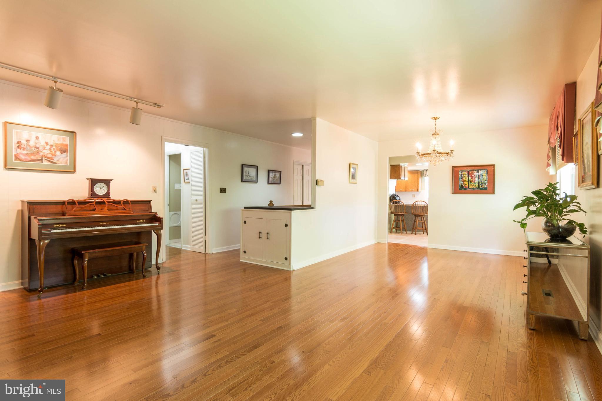 WOODMONT - Residential