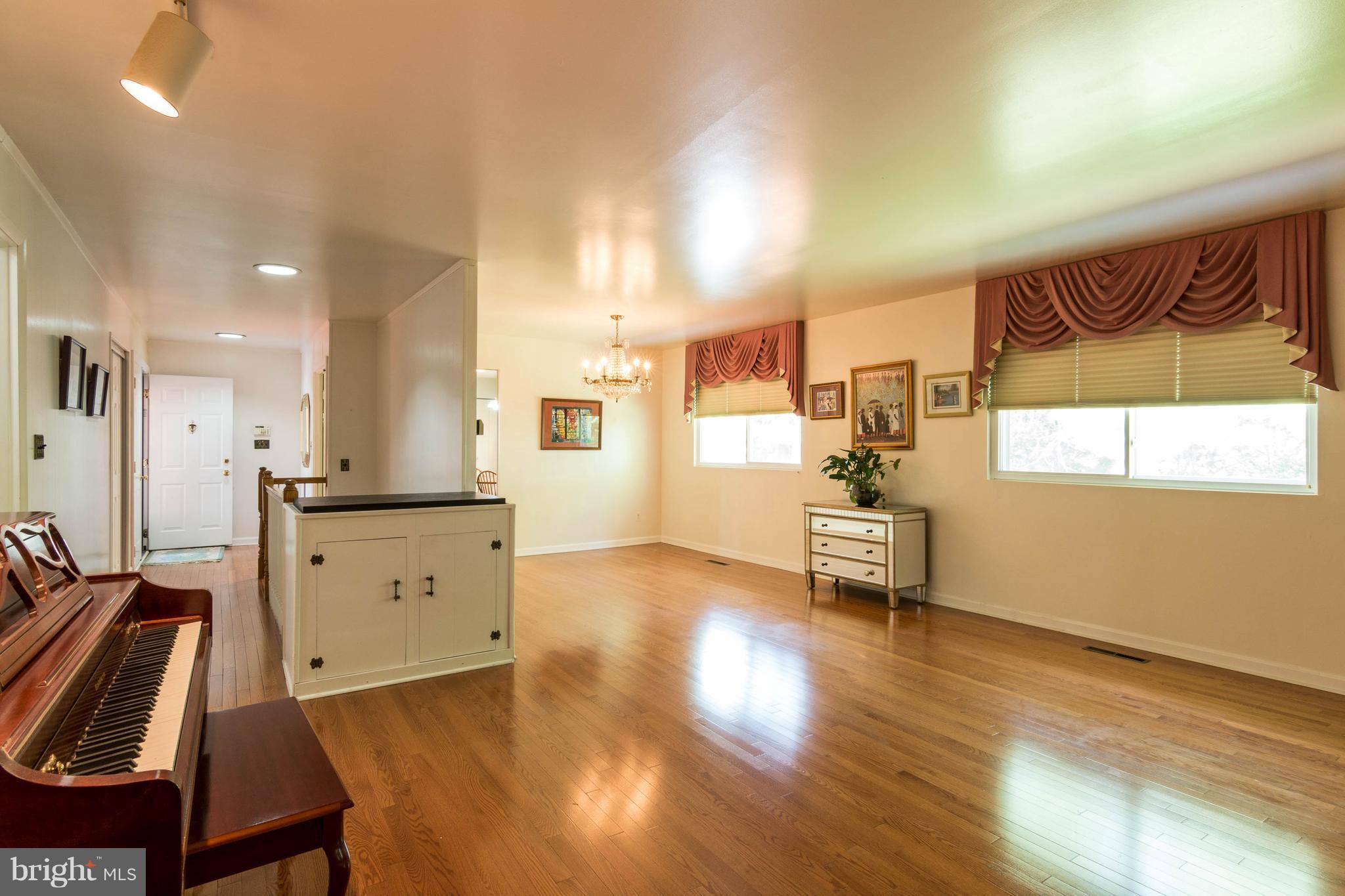 WOODMONT - Residential