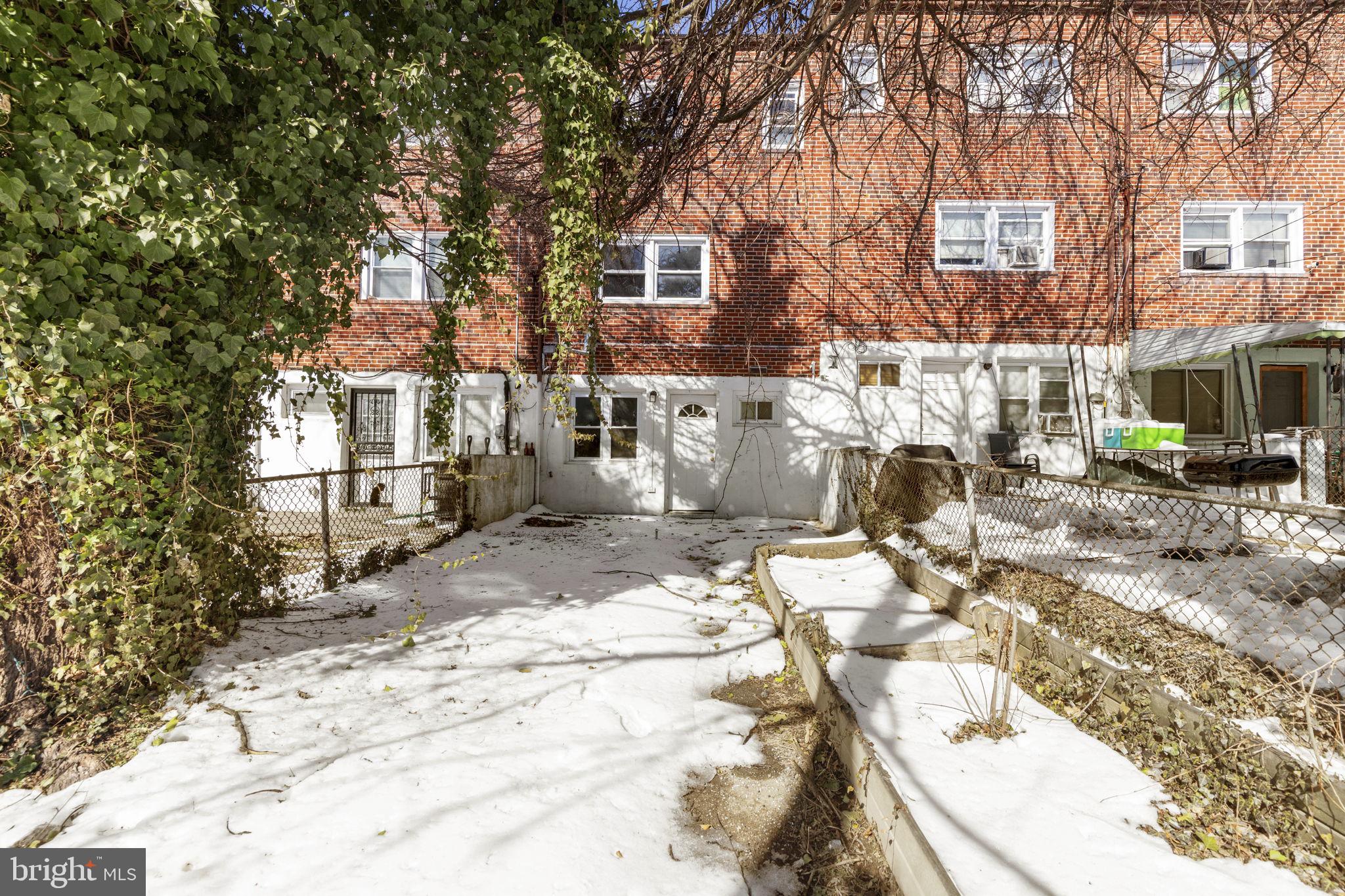 PARKSIDE - Residential