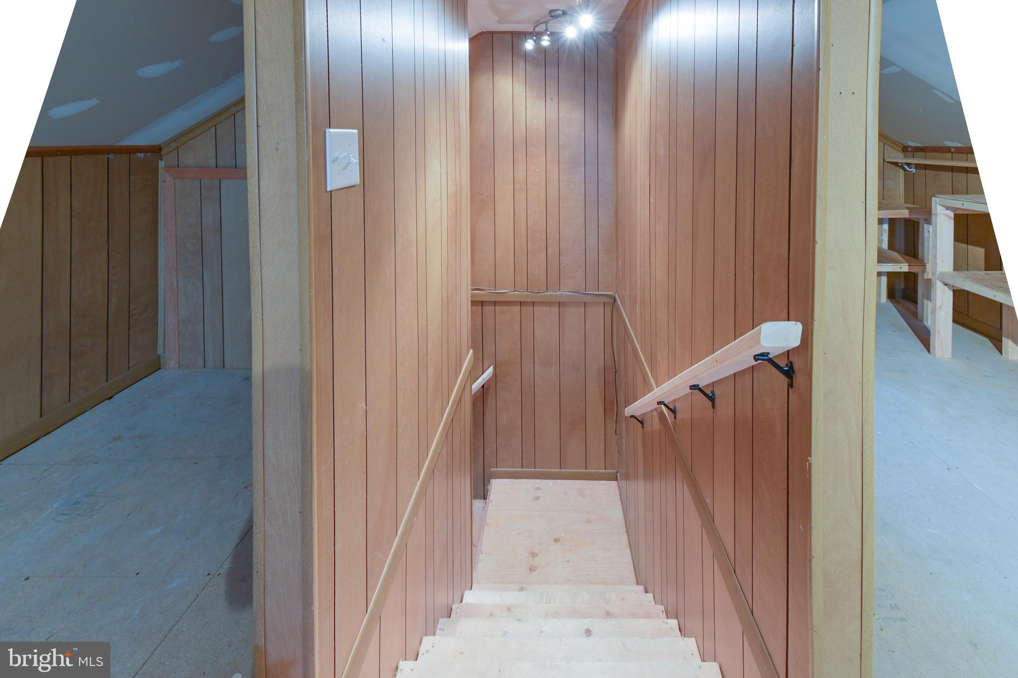 OLD MILL COURT - Residential