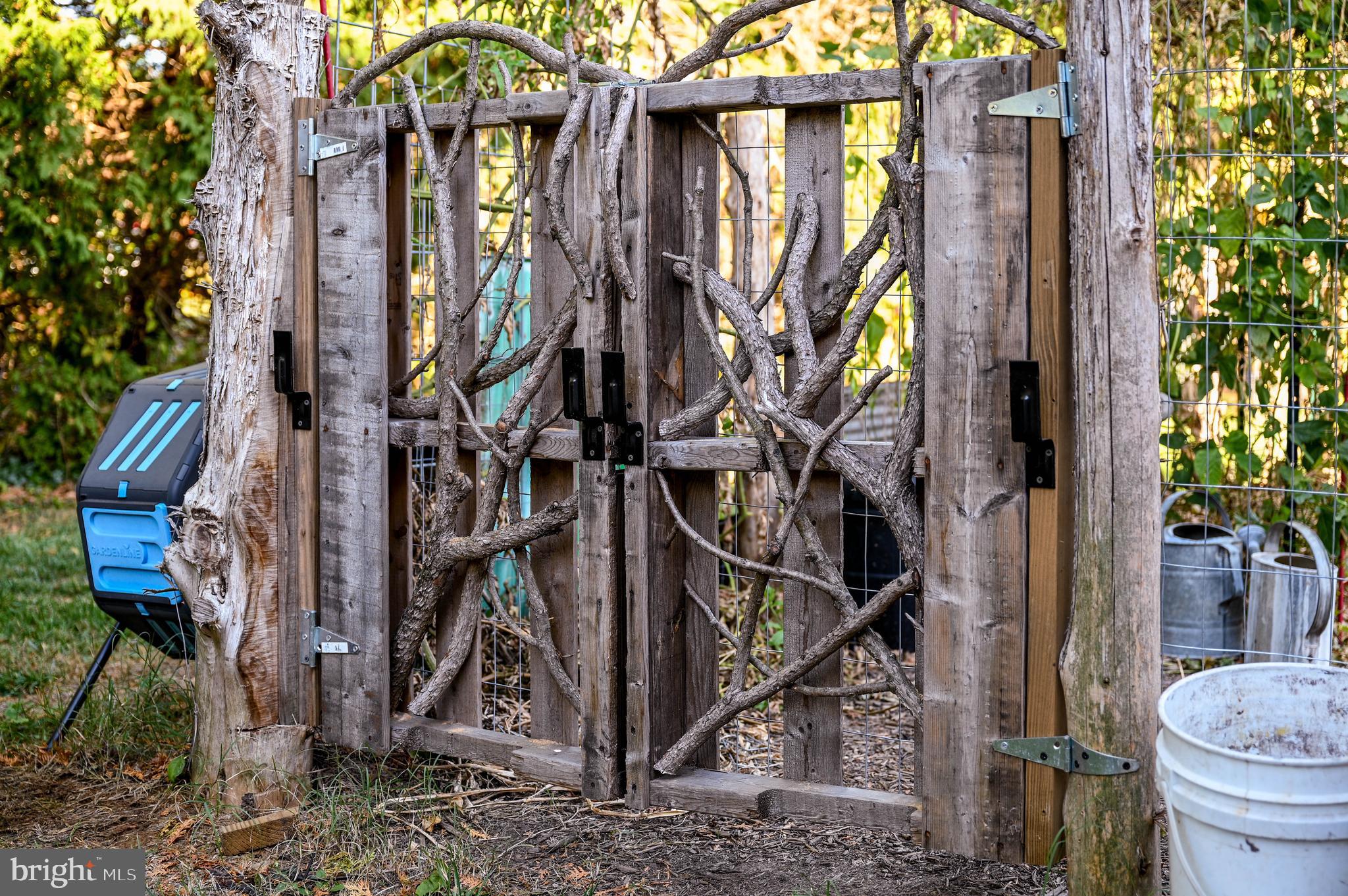 OLD MILL COURT - Residential