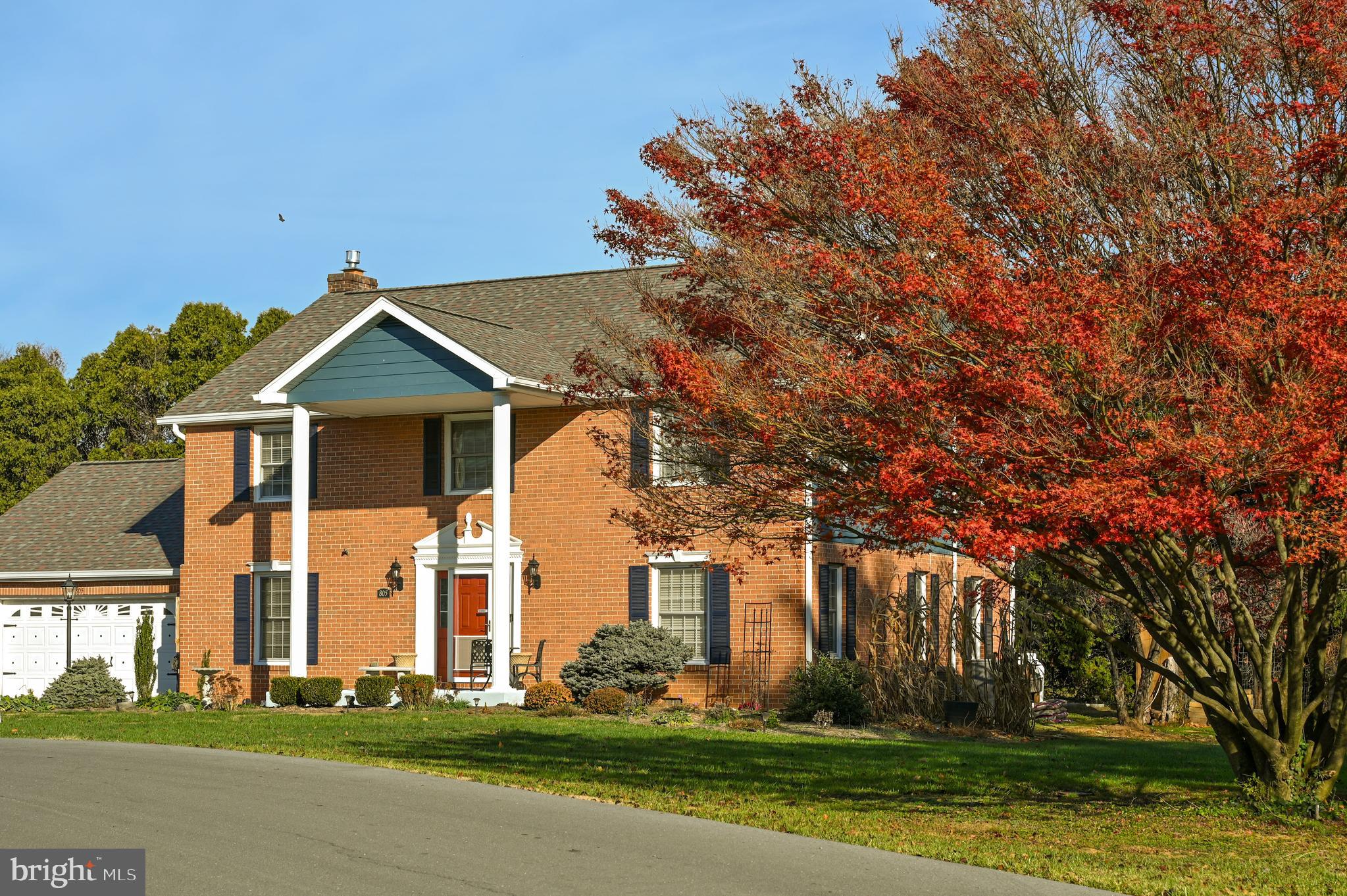 OLD MILL COURT - Residential