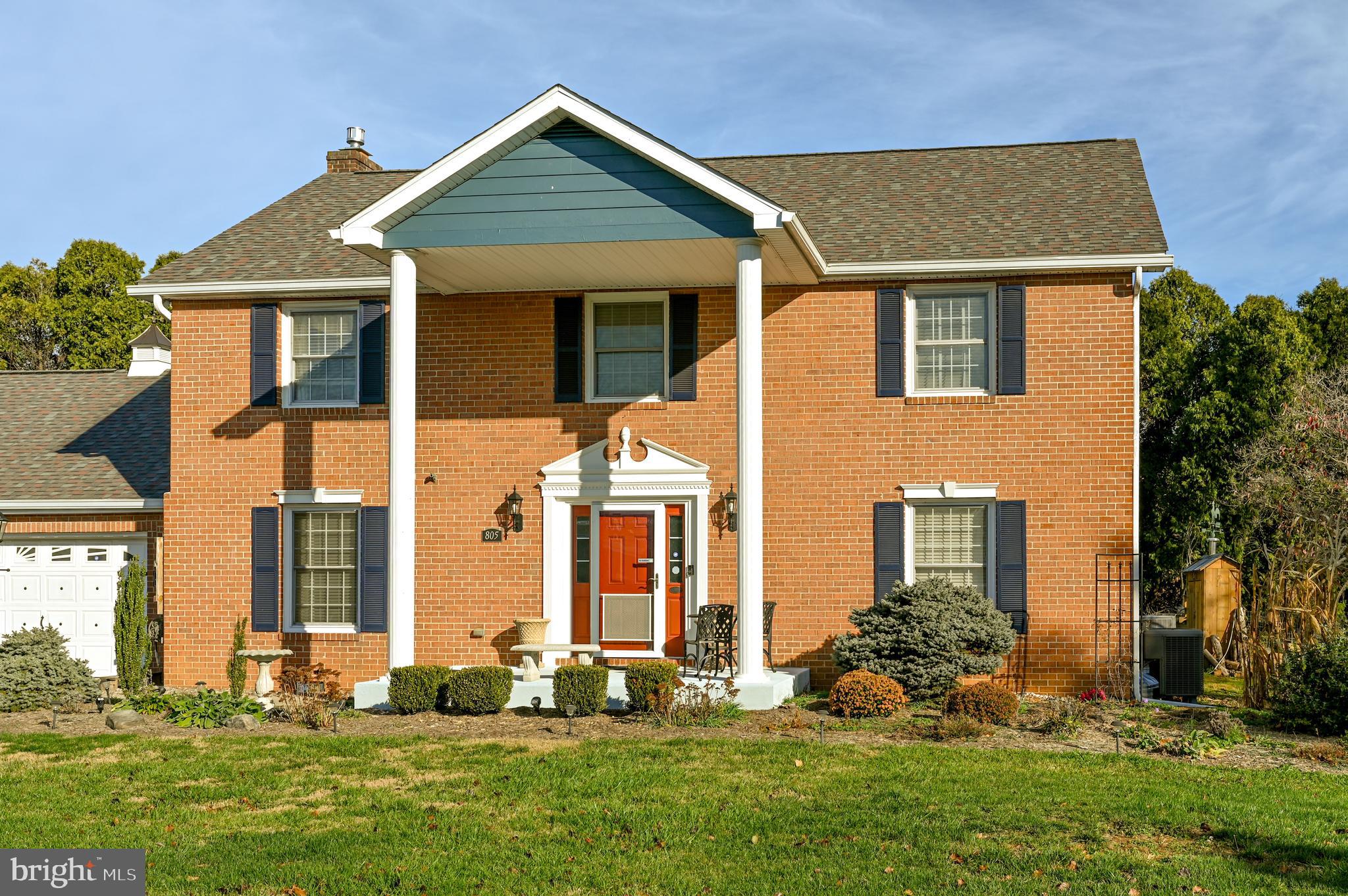 OLD MILL COURT - Residential