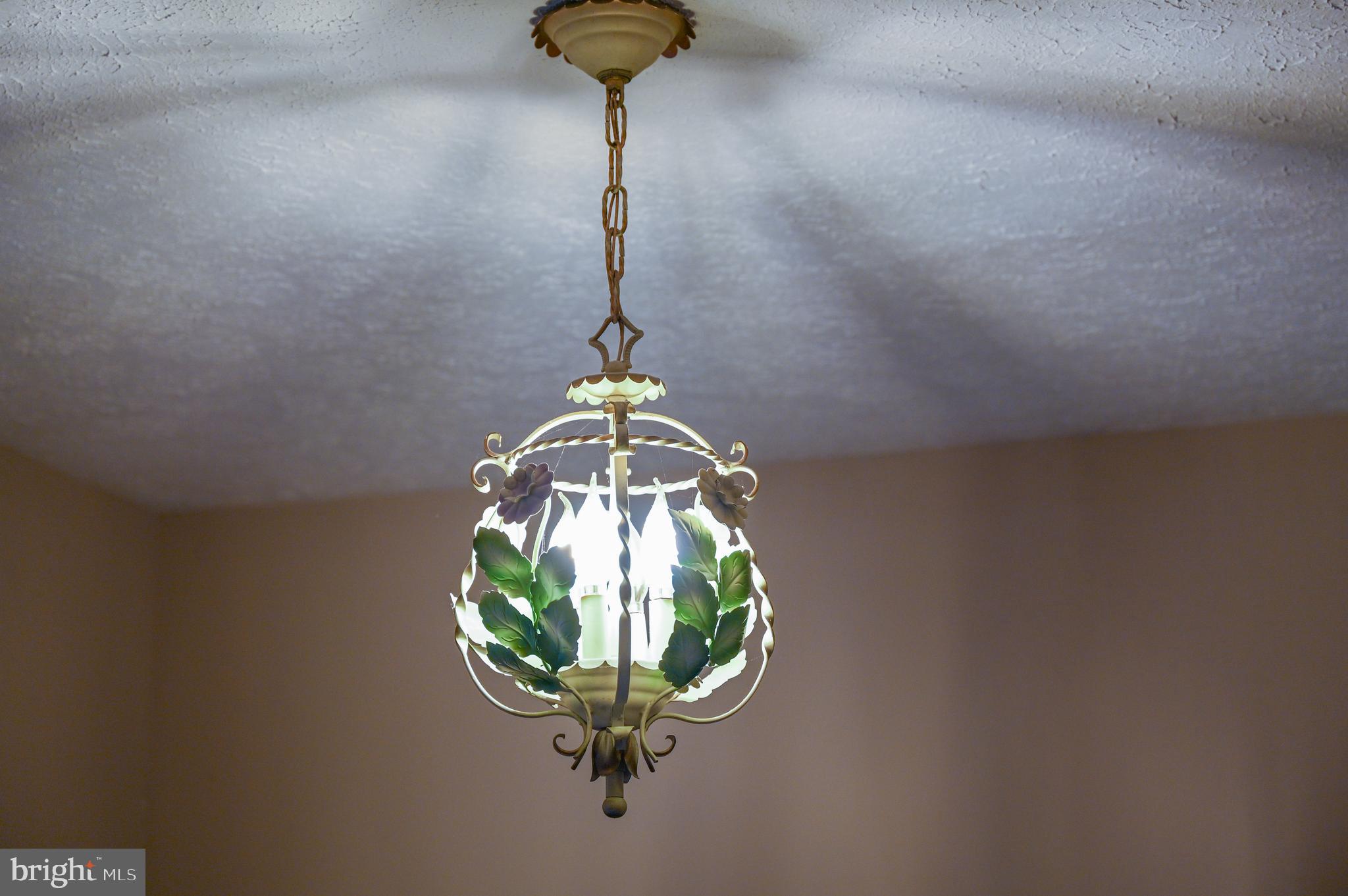 OLD MILL COURT - Residential