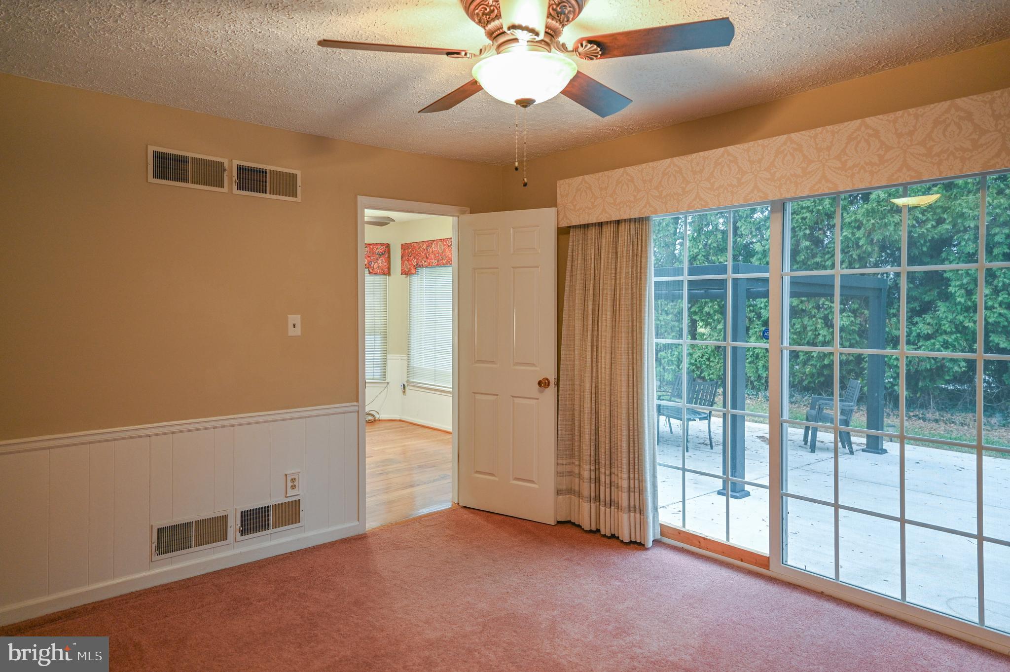 OLD MILL COURT - Residential