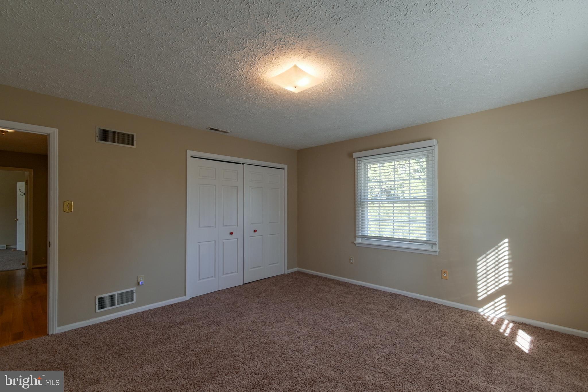 OLD MILL COURT - Residential