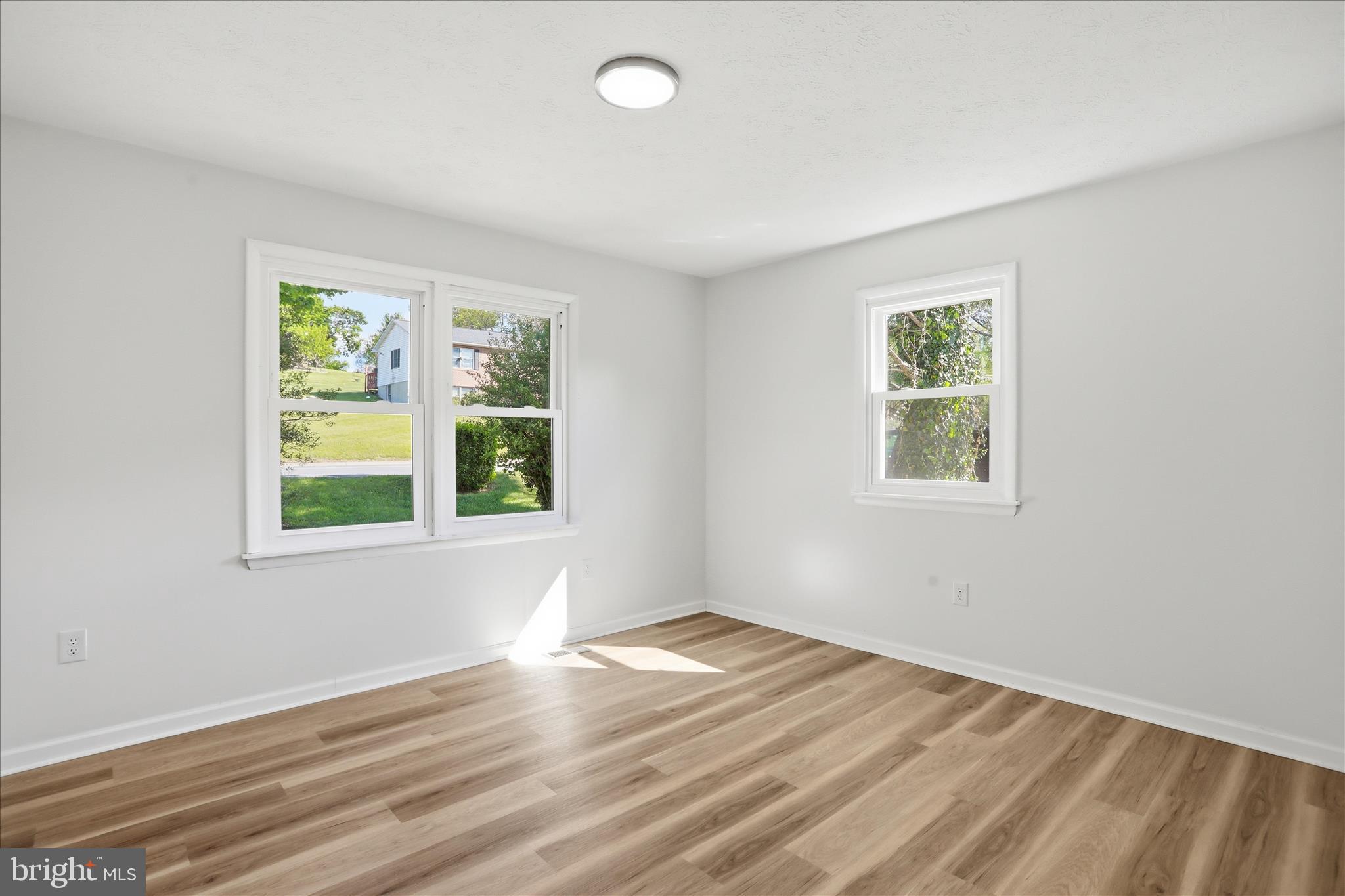 JOHNSTON WOODSTOCK - Residential