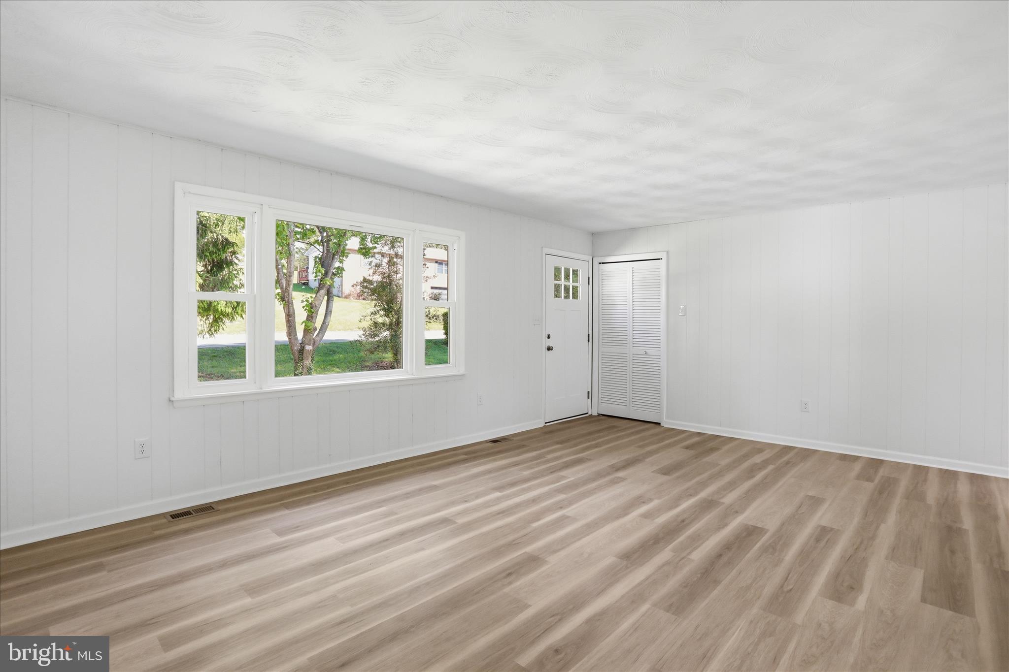 JOHNSTON WOODSTOCK - Residential
