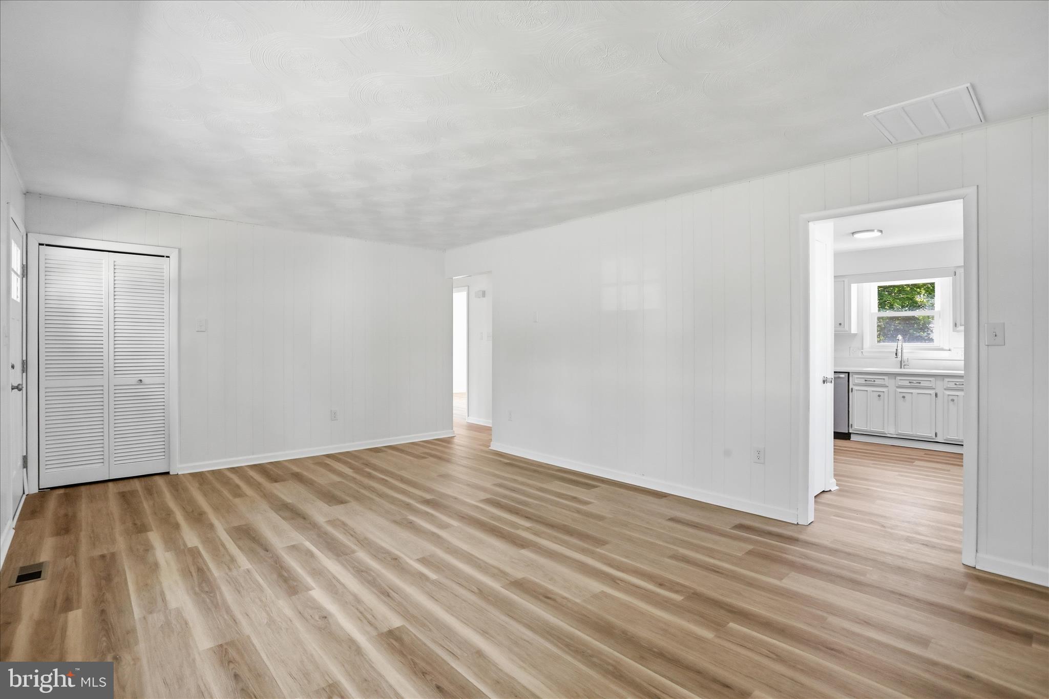 JOHNSTON WOODSTOCK - Residential