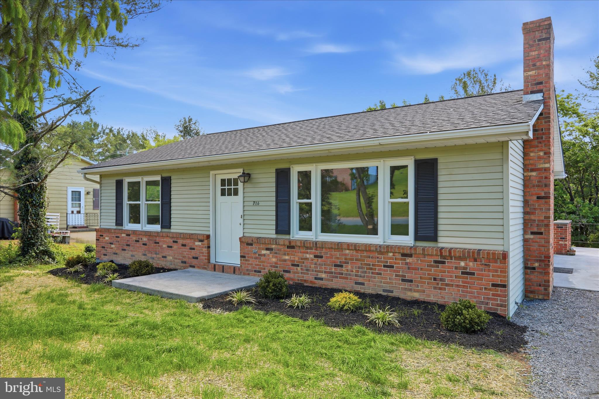 JOHNSTON WOODSTOCK - Residential