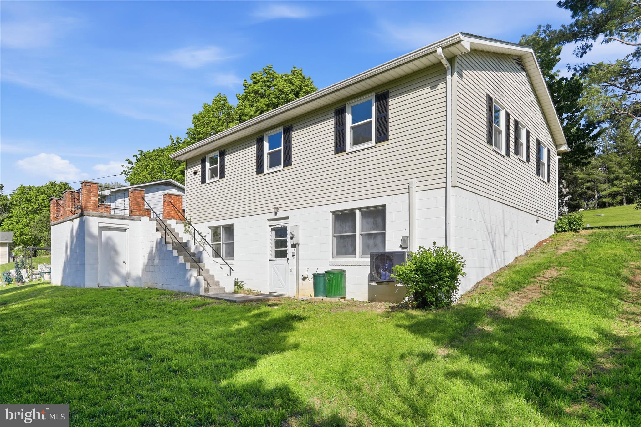 JOHNSTON WOODSTOCK - Residential