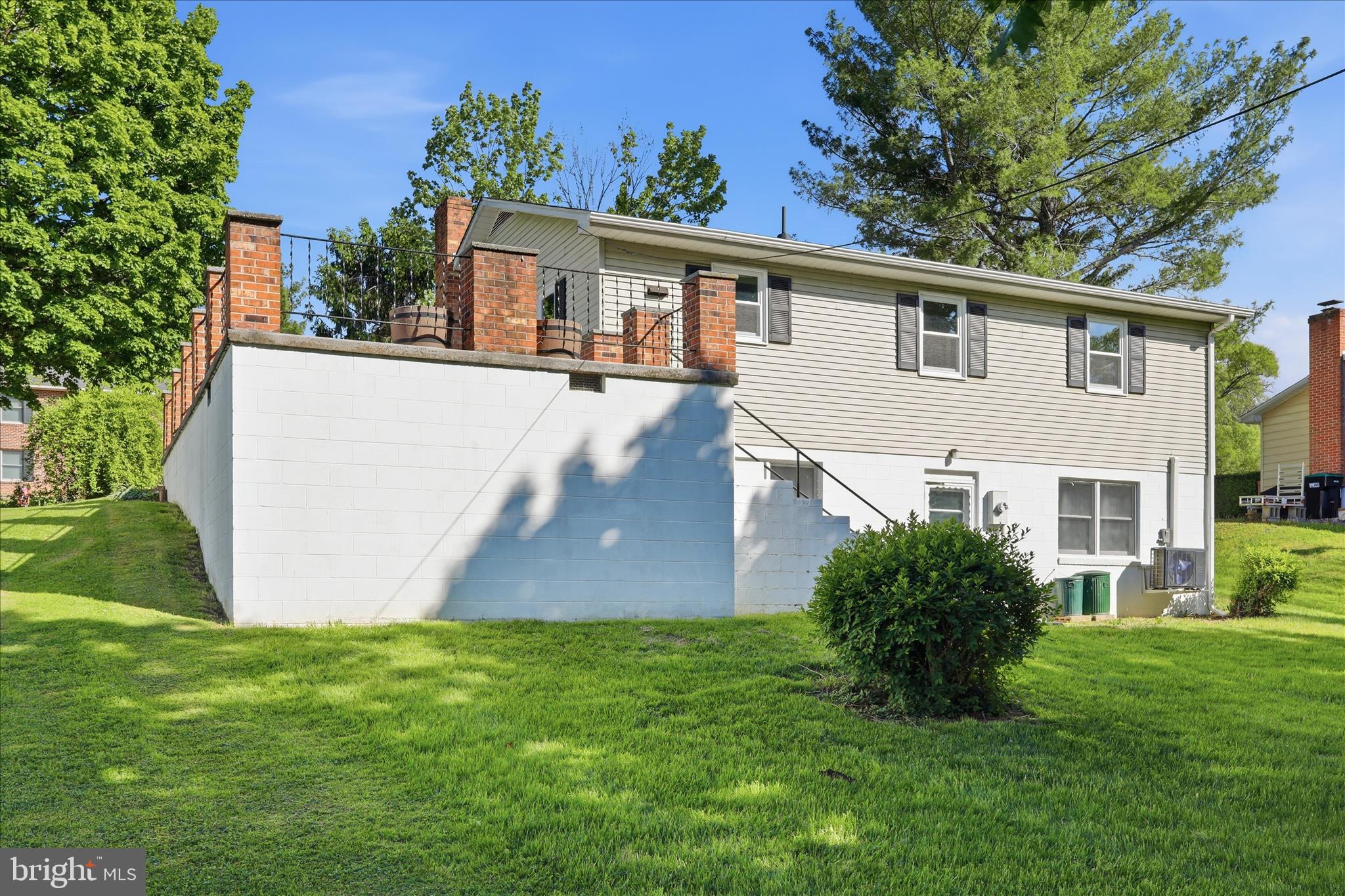 JOHNSTON WOODSTOCK - Residential