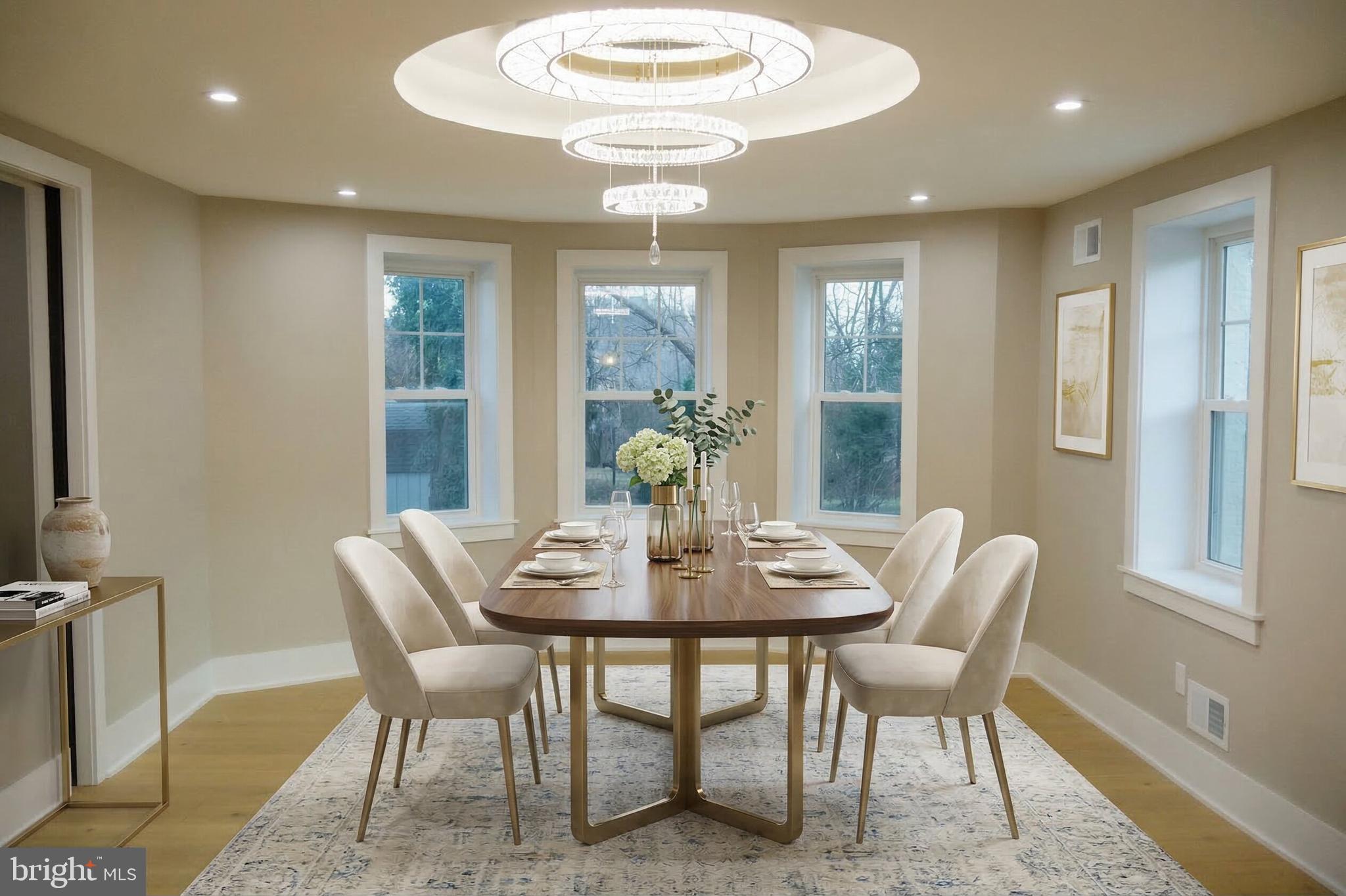 EAST OAK LANE - Residential