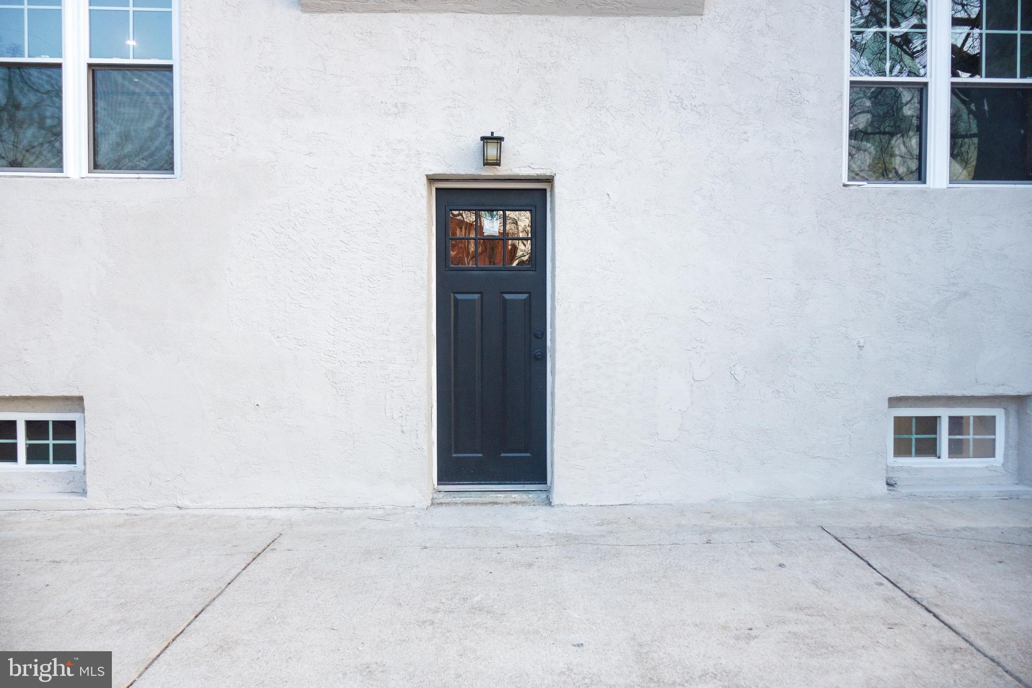 EAST OAK LANE - Residential