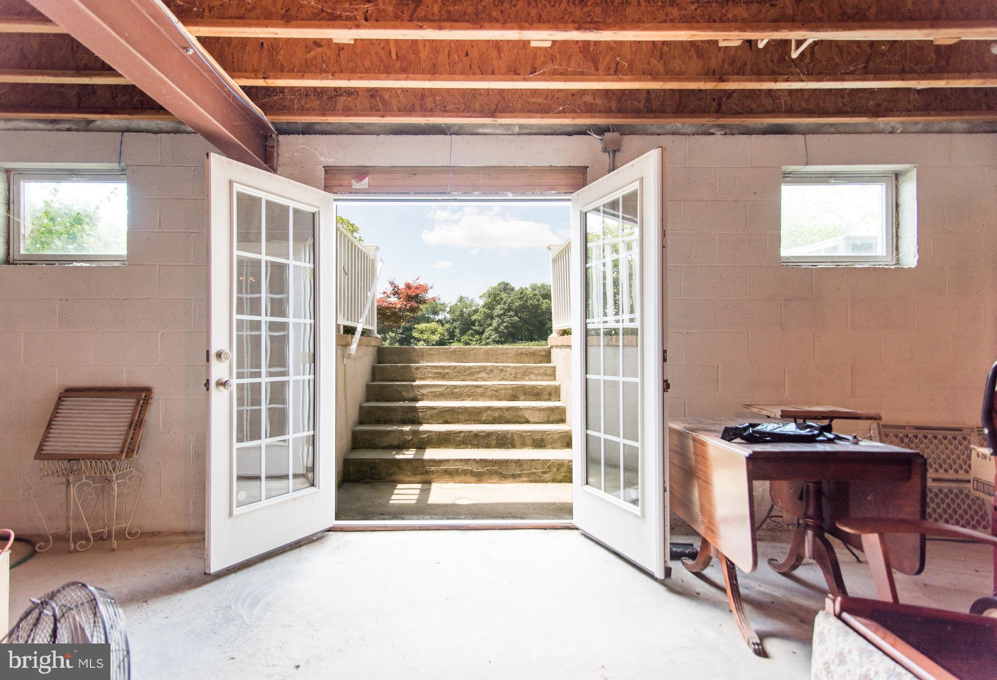 FREELAND - Residential