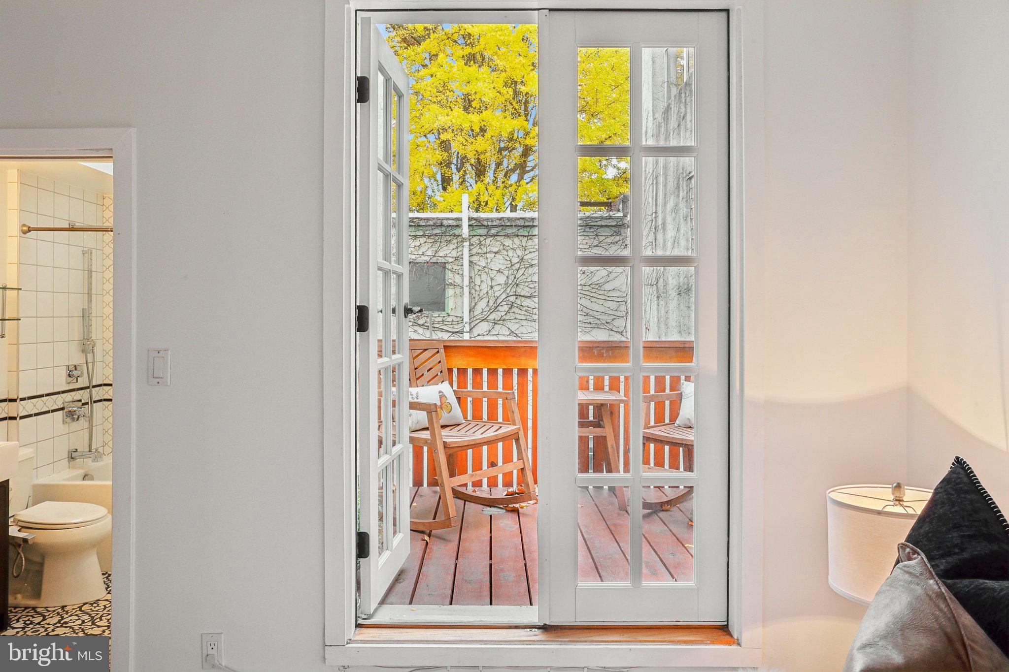 WASHINGTON SQ WEST - Residential