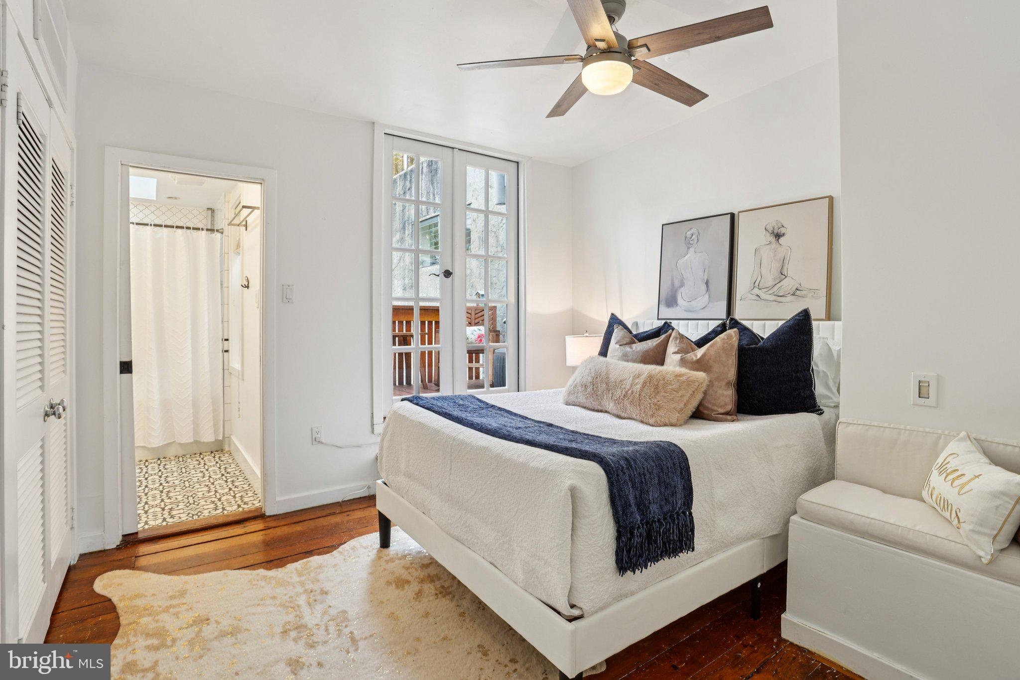 WASHINGTON SQ WEST - Residential