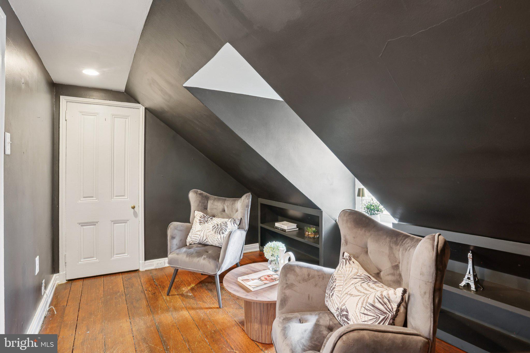 WASHINGTON SQ WEST - Residential