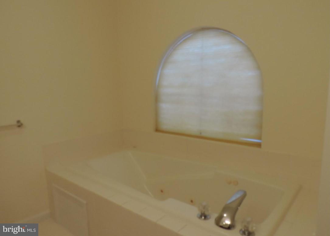 BERWICK PL - Residential Lease