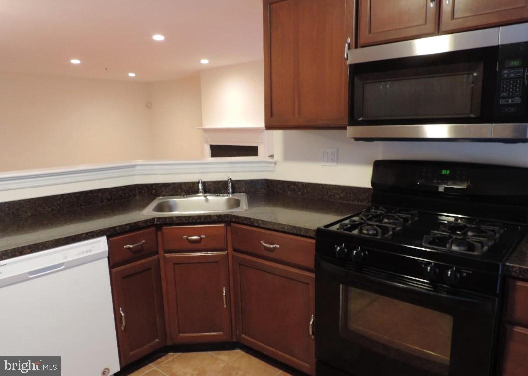 BERWICK PL - Residential Lease