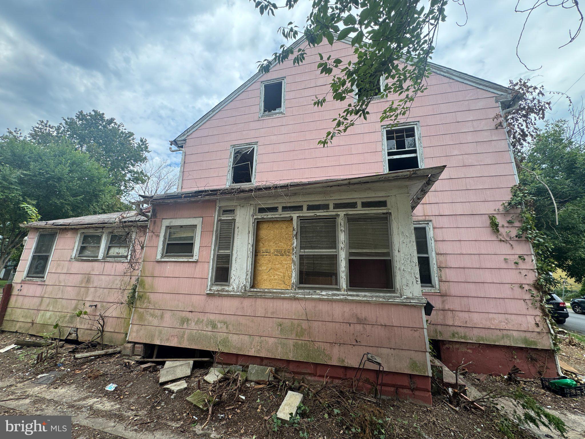 64 WALNUT STREET