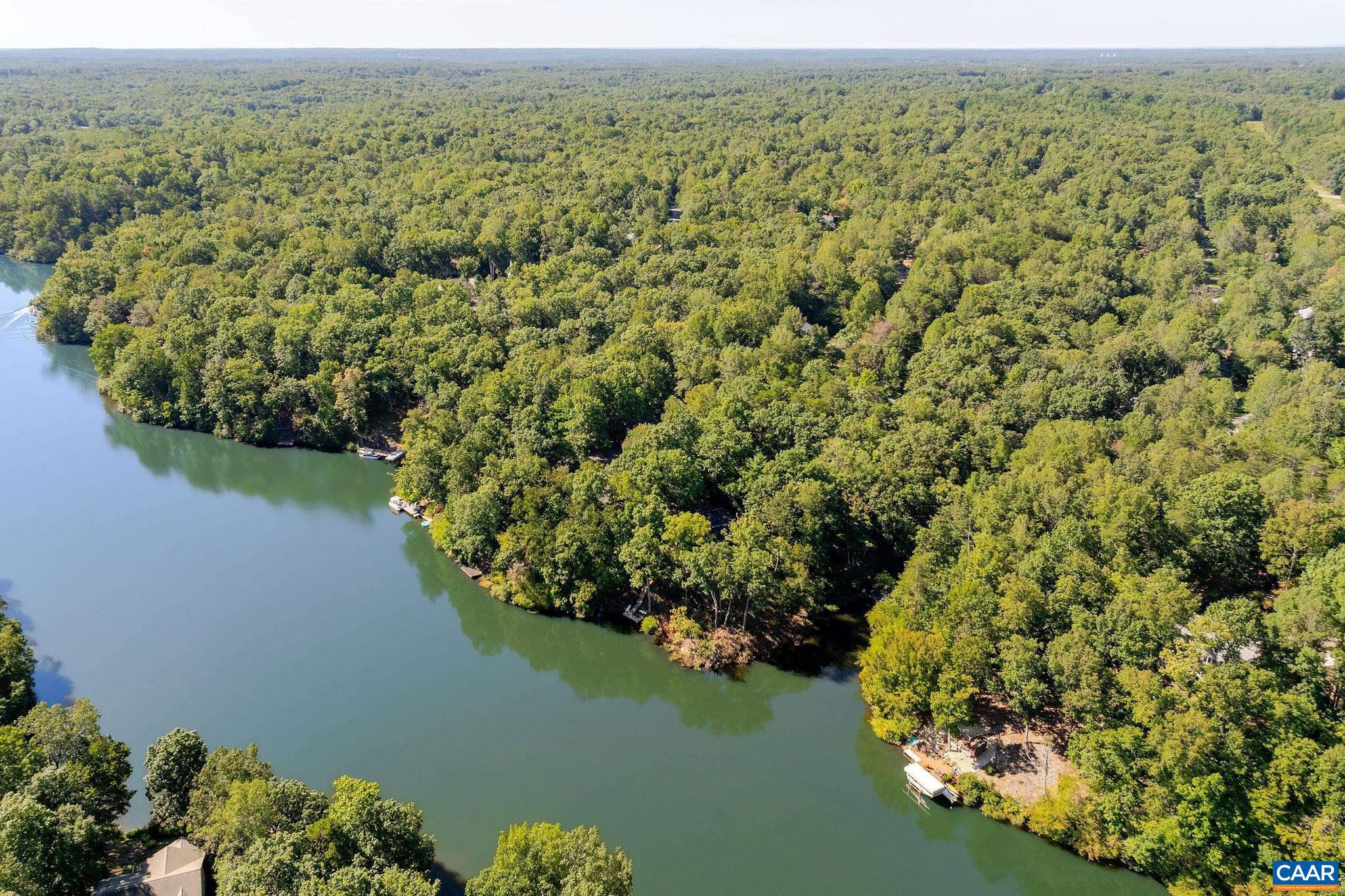 LAKE MONTICELLO - Land