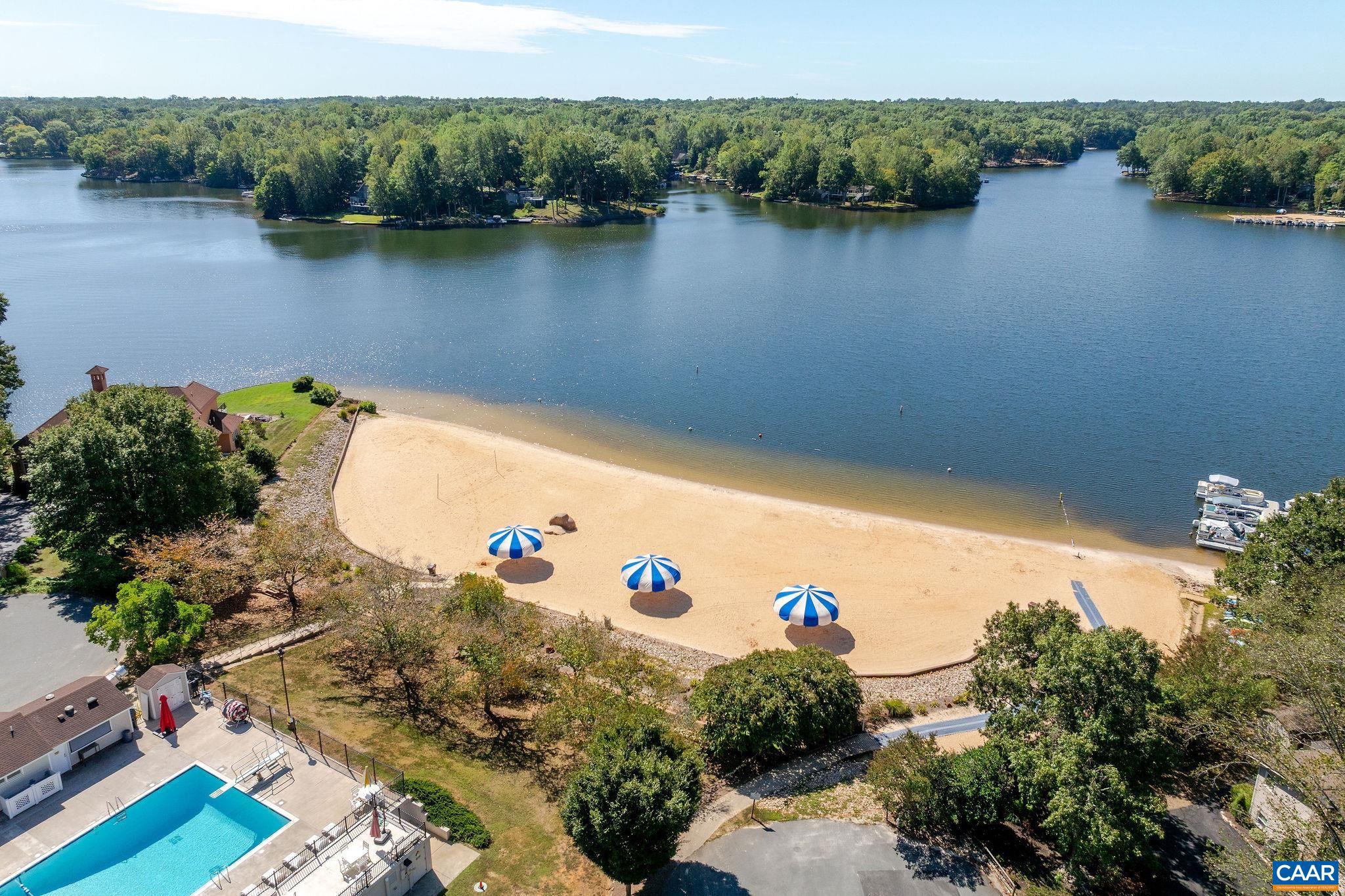 LAKE MONTICELLO - Land