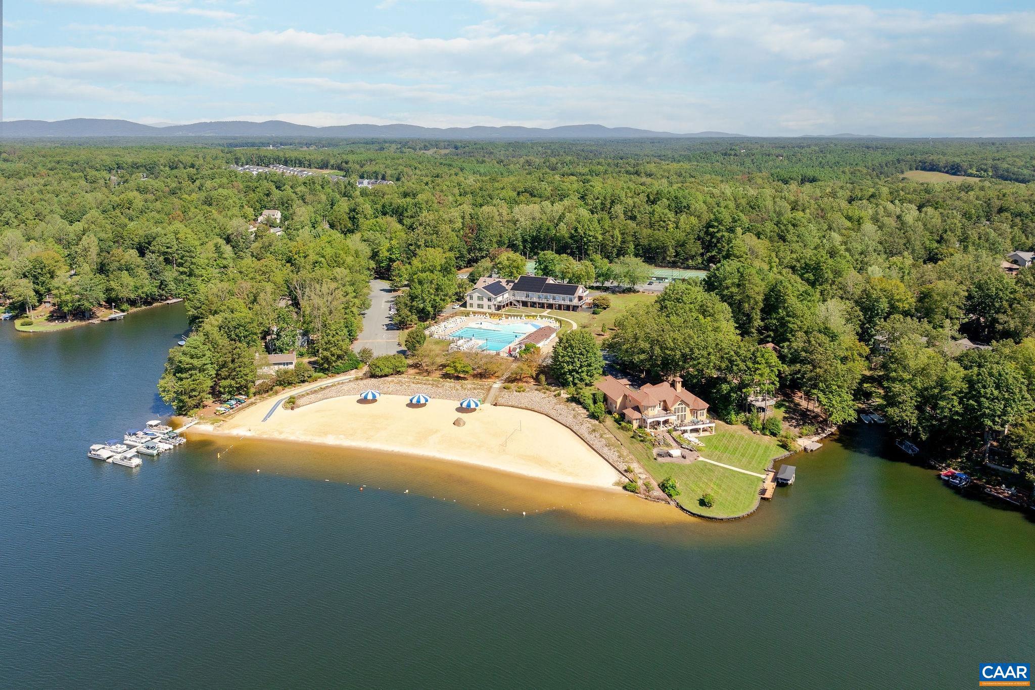 LAKE MONTICELLO - Land