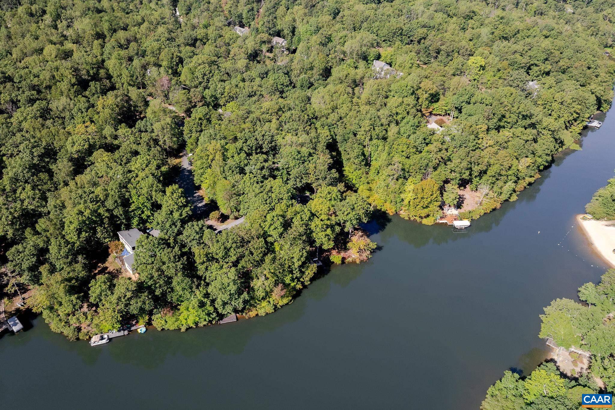 LAKE MONTICELLO - Land