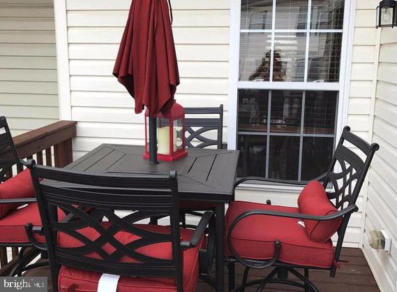 LAKELAND PLACE - Residential Lease