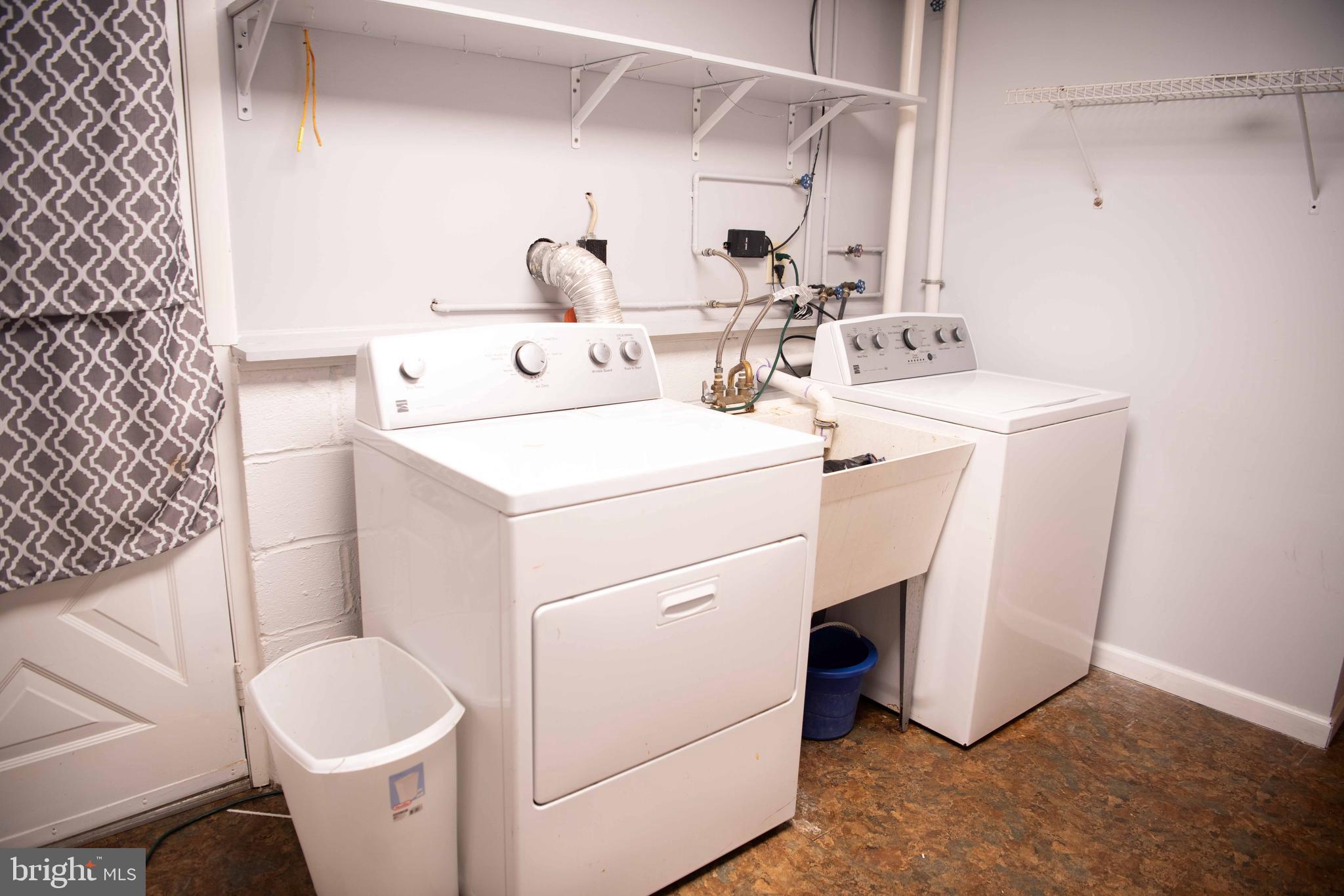 CUNNINGHILL COVE - Residential Lease